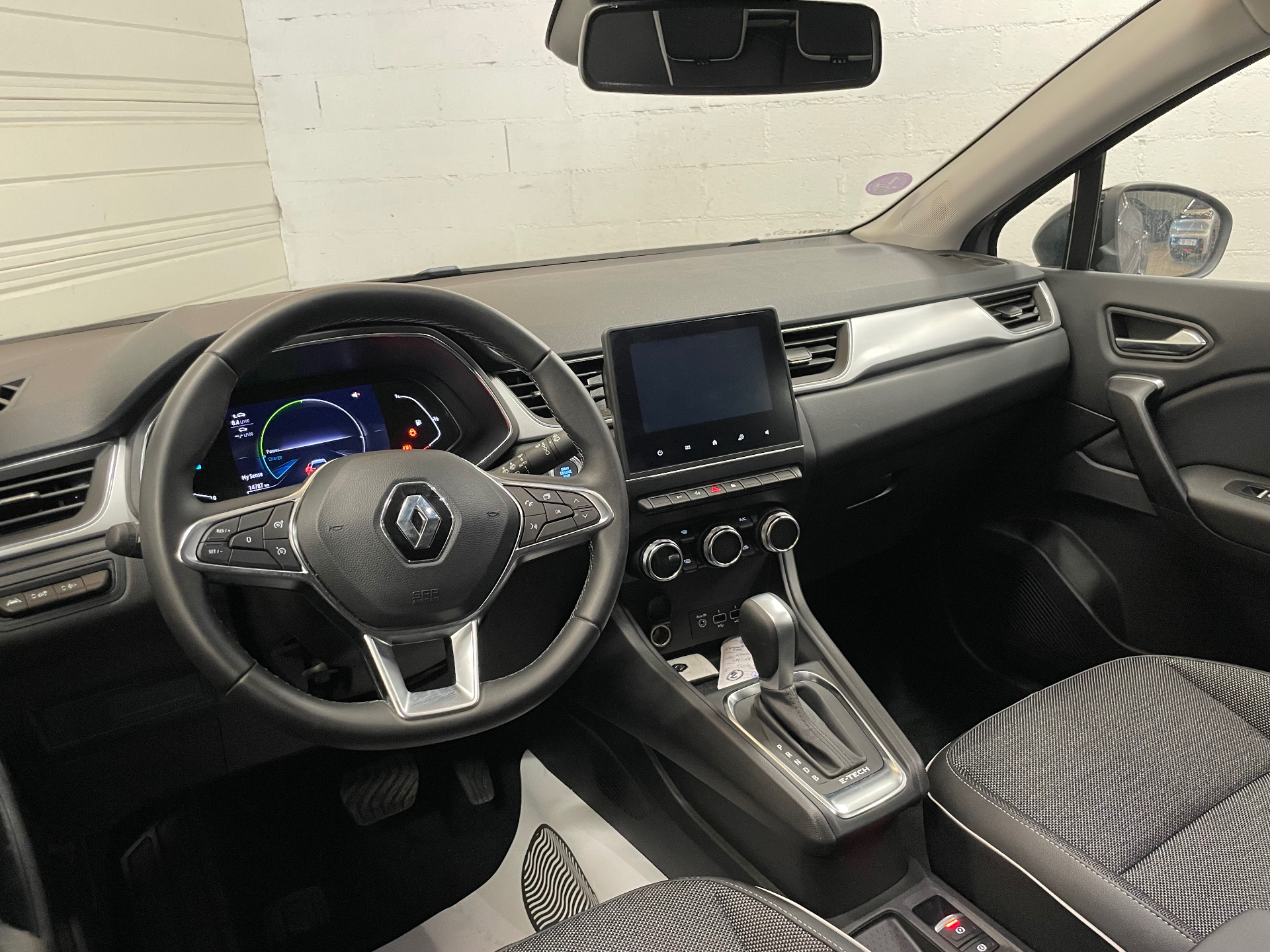 Photo 13 du véhicule RENAULT CAPTUR