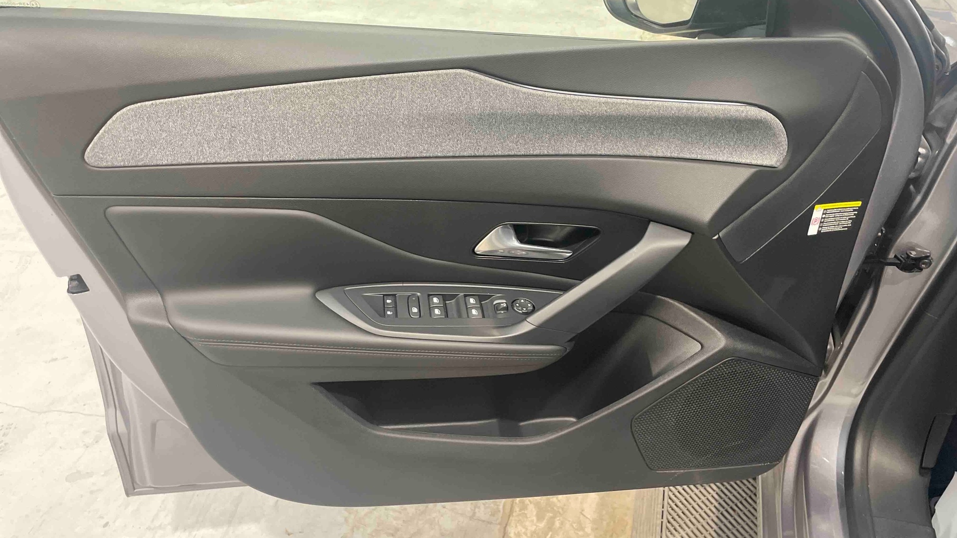 Photo 29 du véhicule PEUGEOT 308