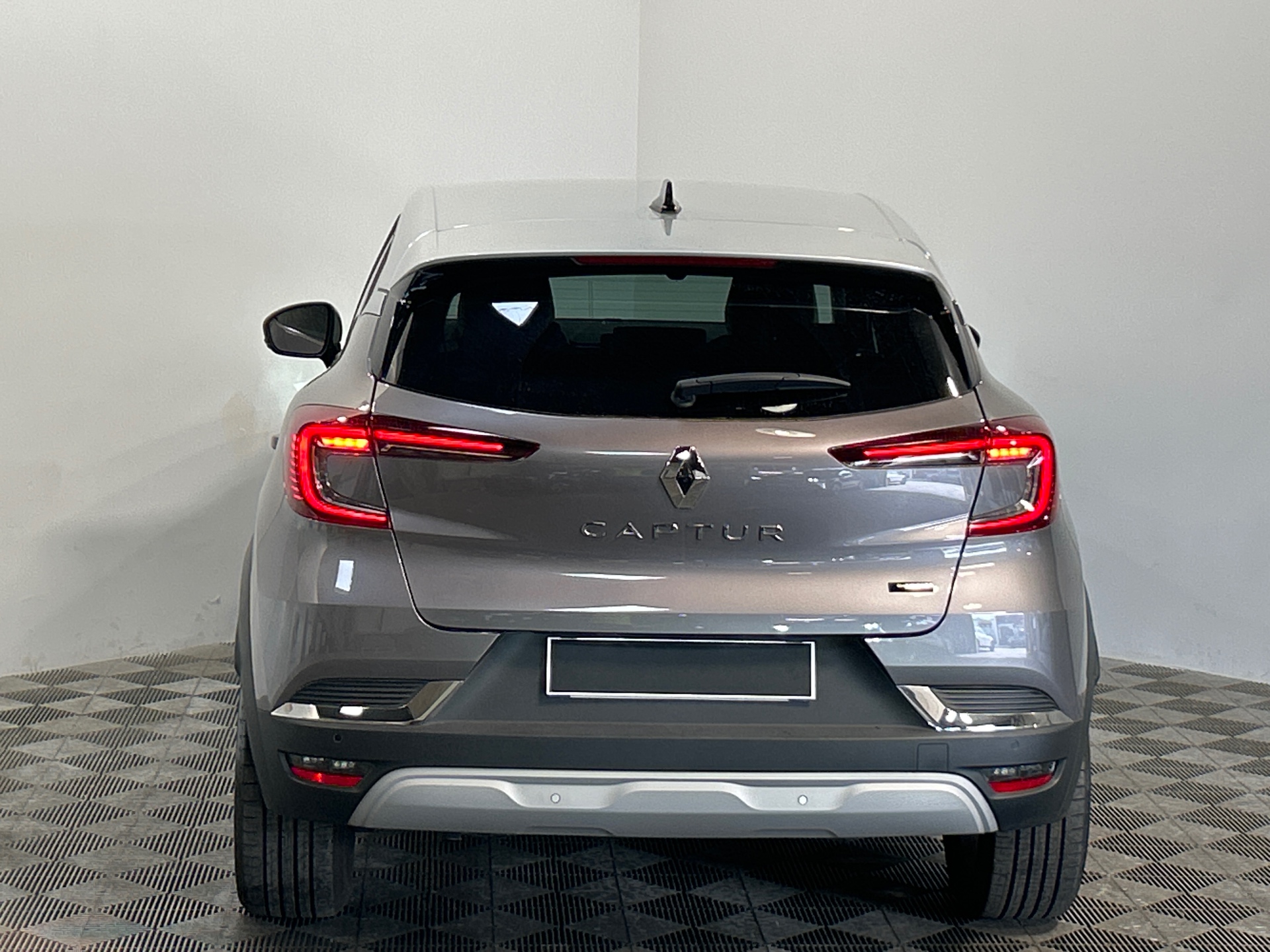 Photo 7 du véhicule RENAULT CAPTUR