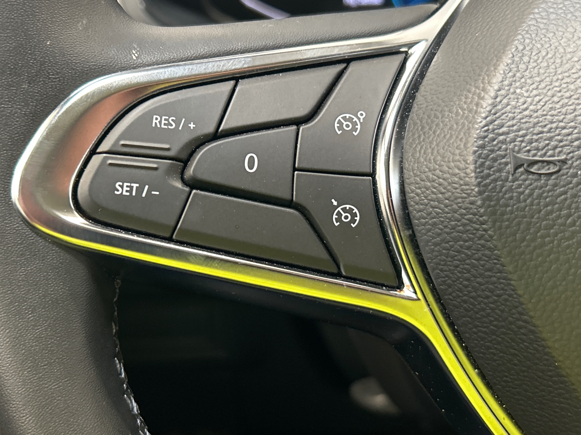Photo 24 du véhicule RENAULT CAPTUR