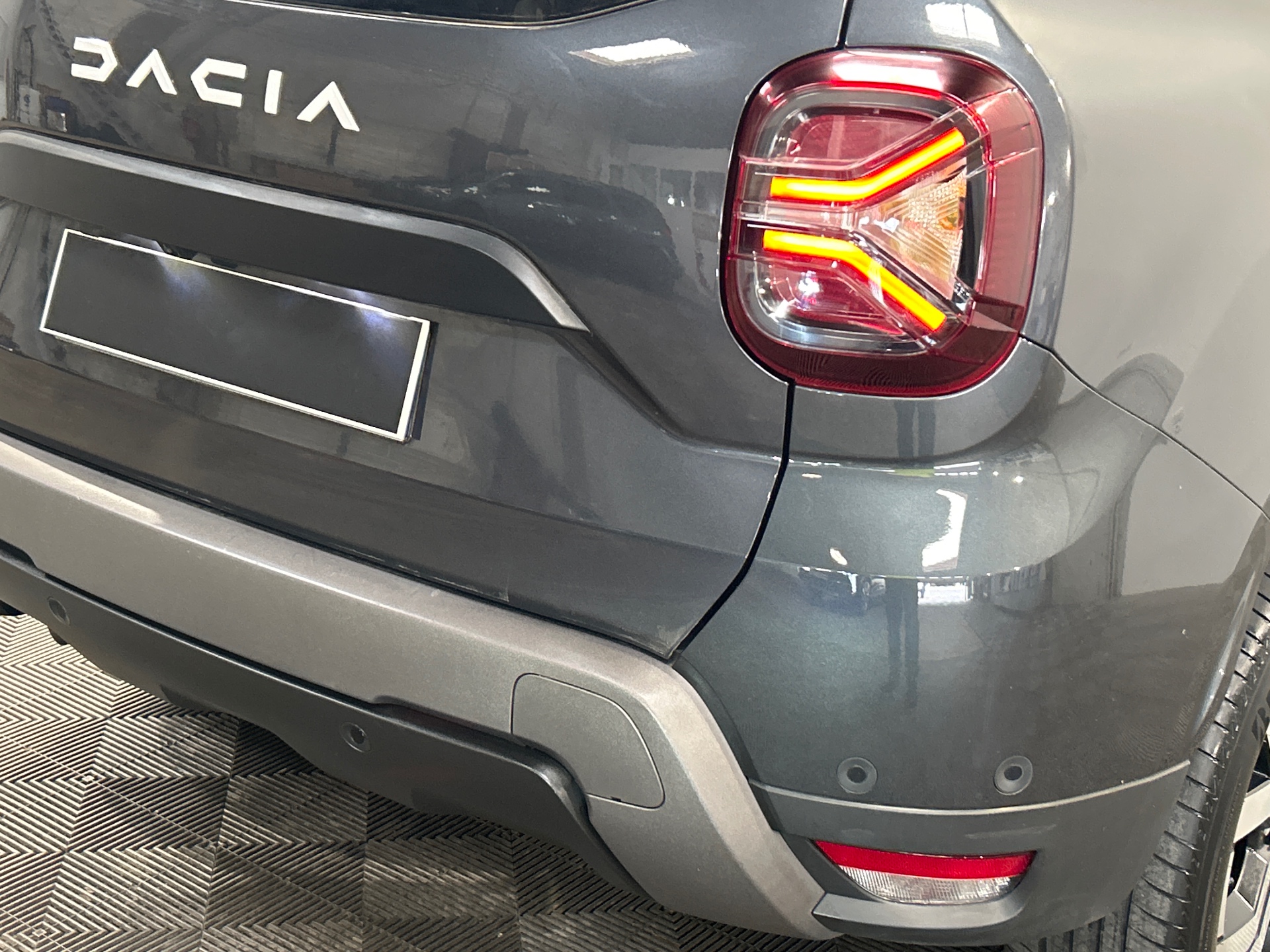 Photo 8 du véhicule DACIA DUSTER