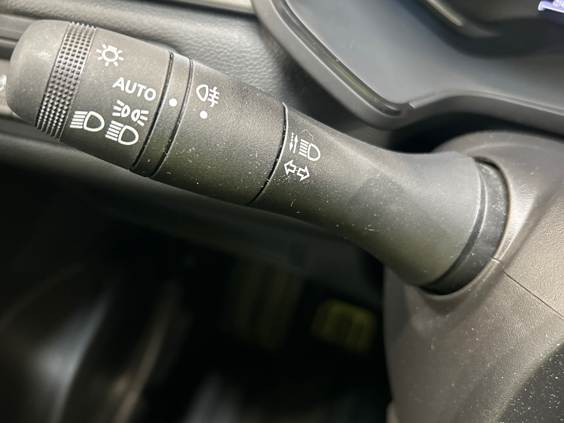 Photo 26 du véhicule RENAULT CAPTUR