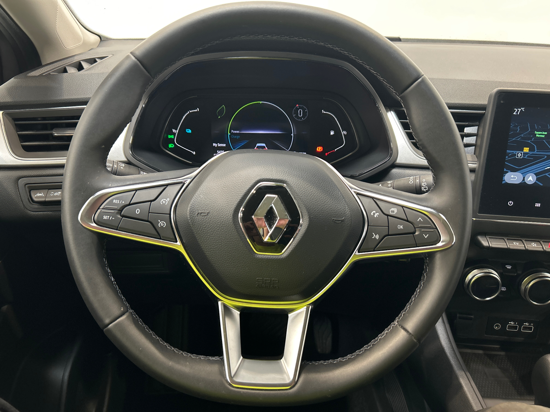 Photo 11 du véhicule RENAULT CAPTUR