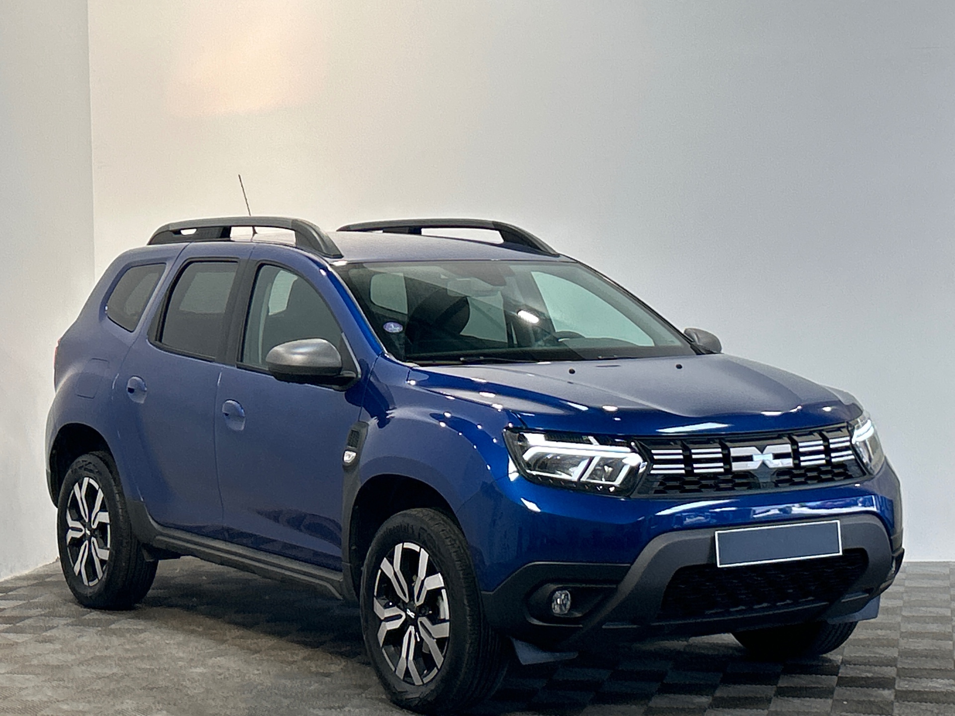 Photo 2 du véhicule DACIA DUSTER