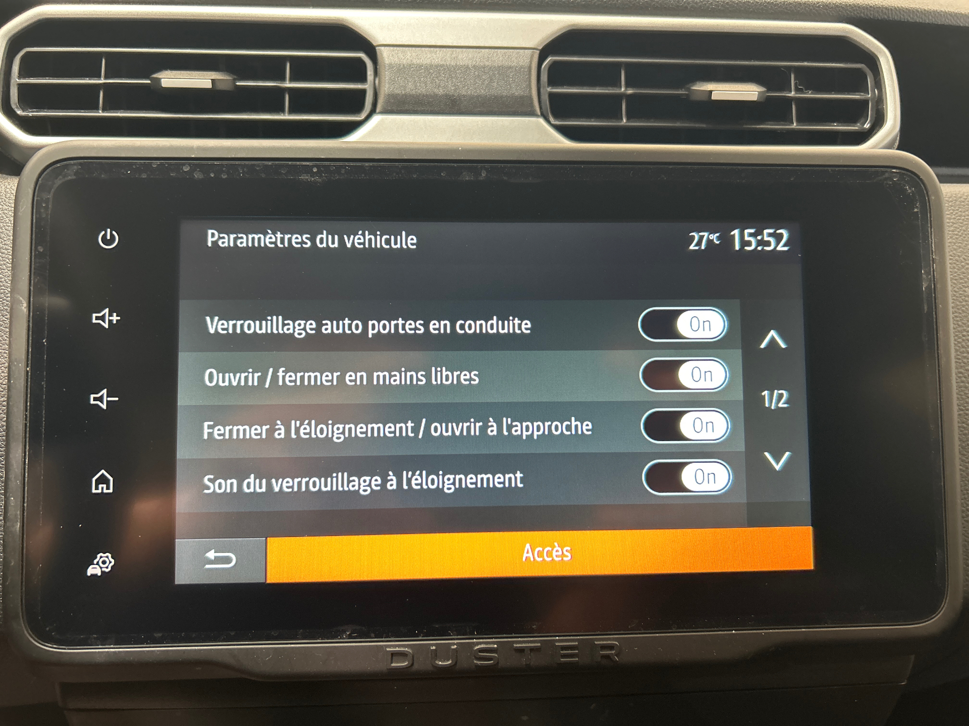 Photo 15 du véhicule DACIA DUSTER