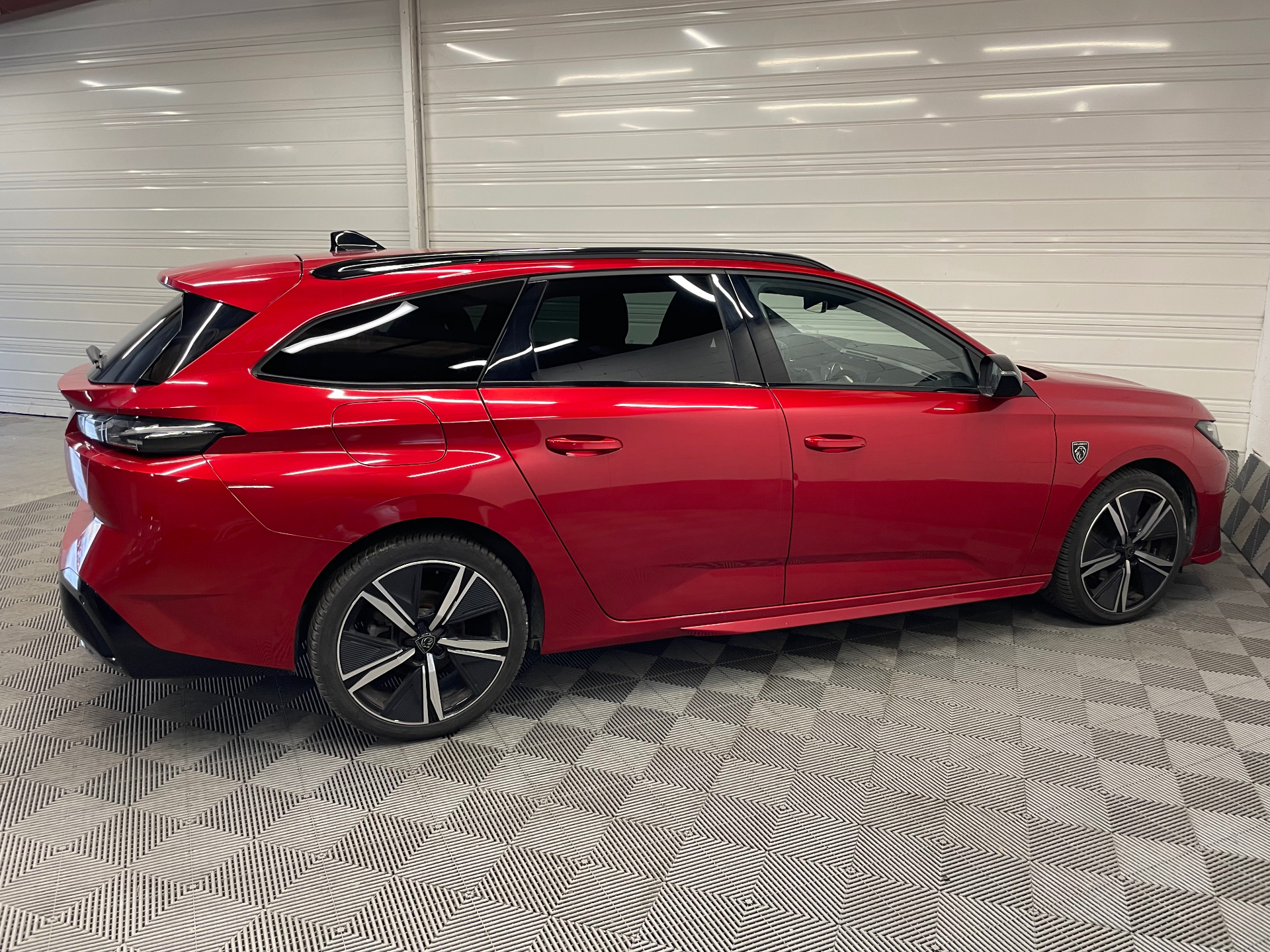 Photo 7 du véhicule PEUGEOT 308 SW