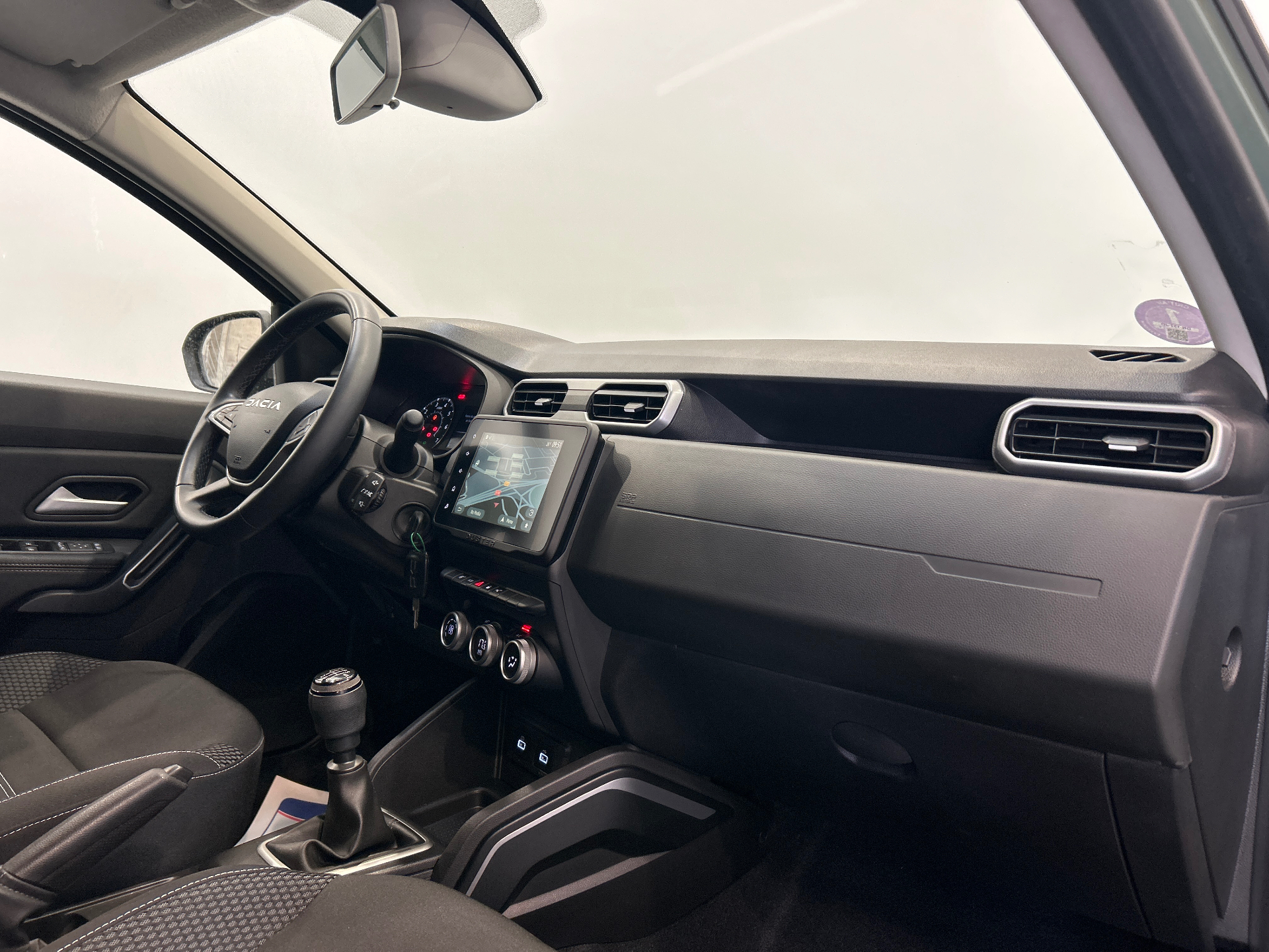 Photo 19 du véhicule DACIA DUSTER