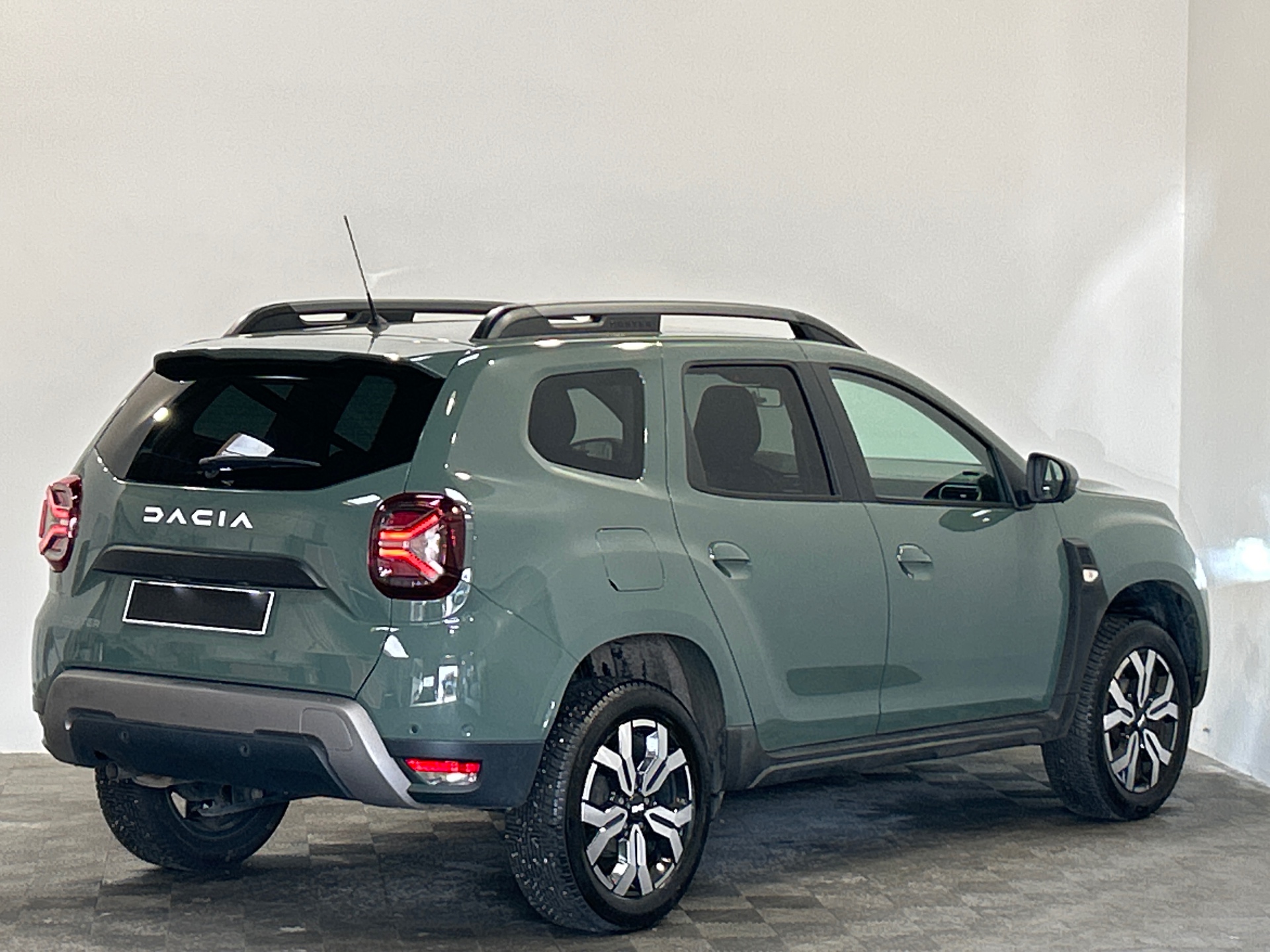 Photo 3 du véhicule DACIA DUSTER
