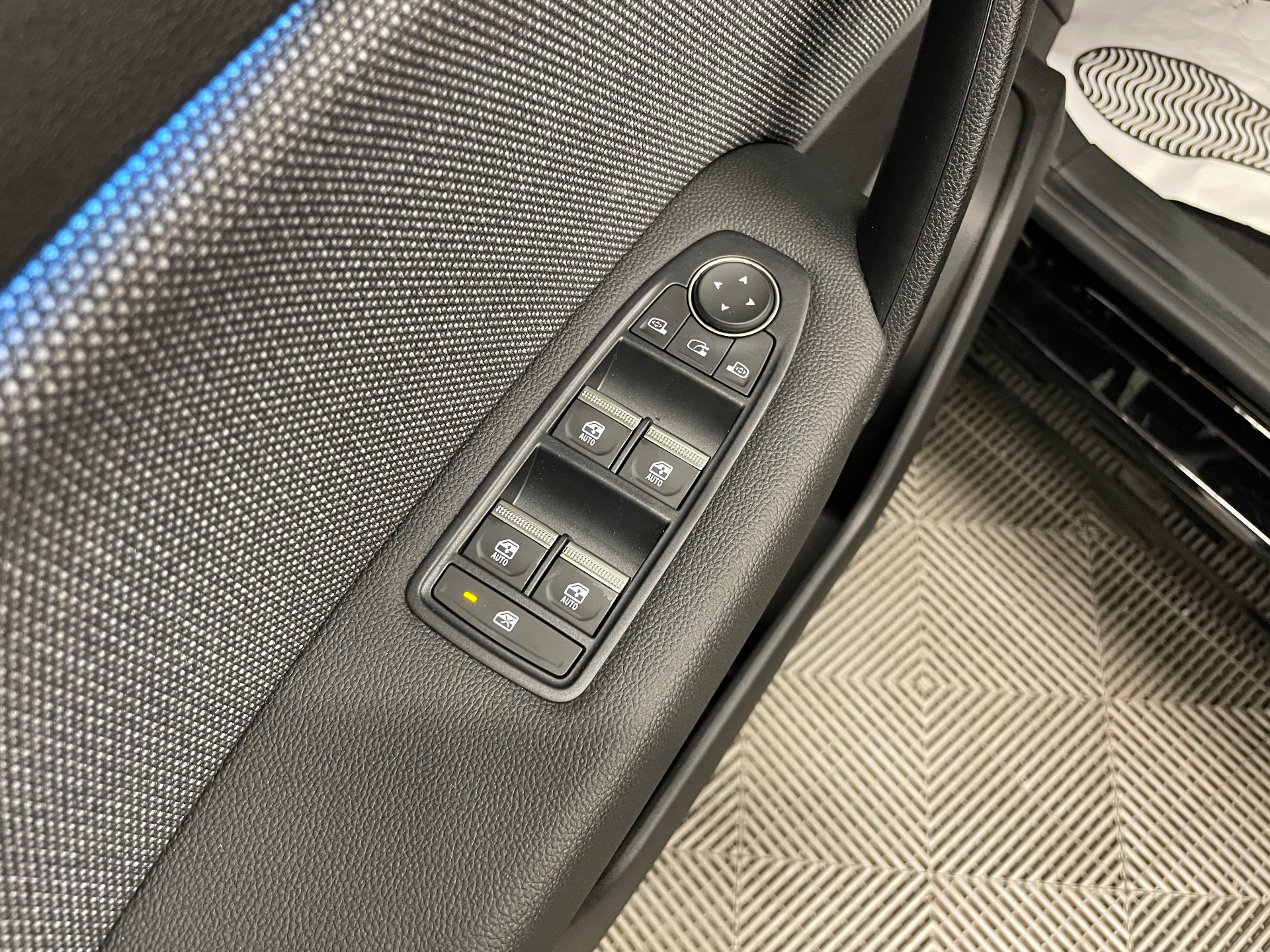 Photo 27 du véhicule RENAULT CAPTUR