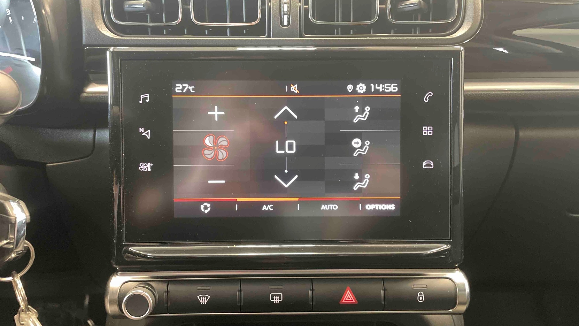 Photo 18 du véhicule CITROEN C3