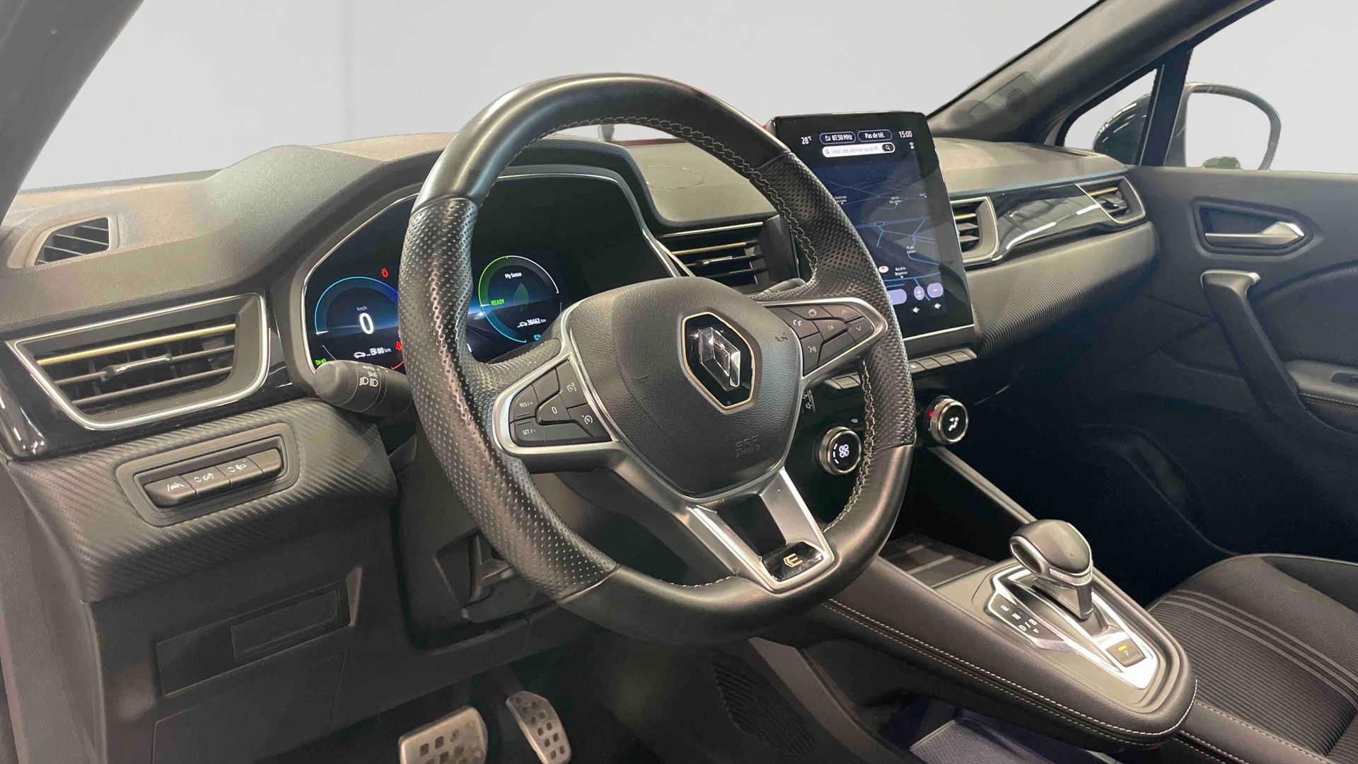 Photo 8 du véhicule RENAULT CAPTUR