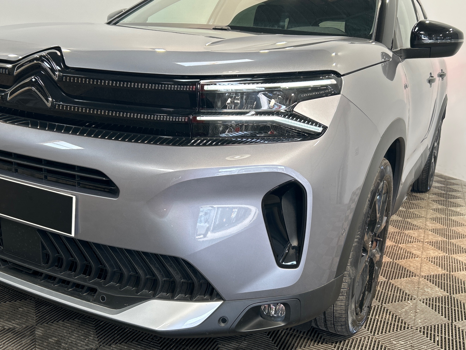 Photo 6 du véhicule CITROEN C5 AIRCROSS