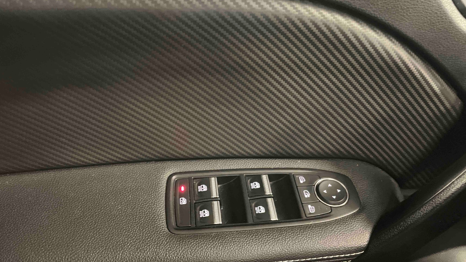Photo 20 du véhicule RENAULT CAPTUR