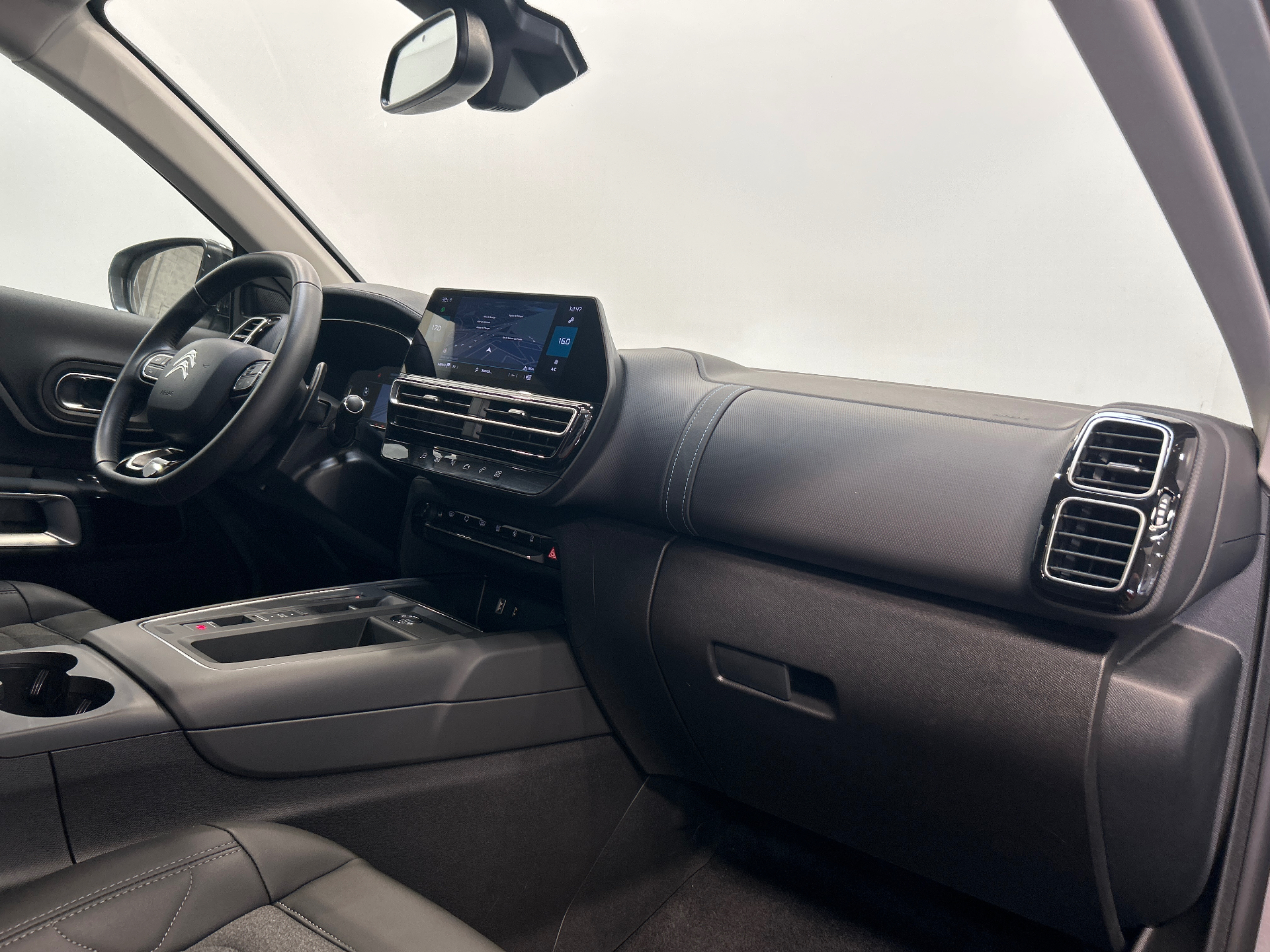 Photo 20 du véhicule CITROEN C5 AIRCROSS