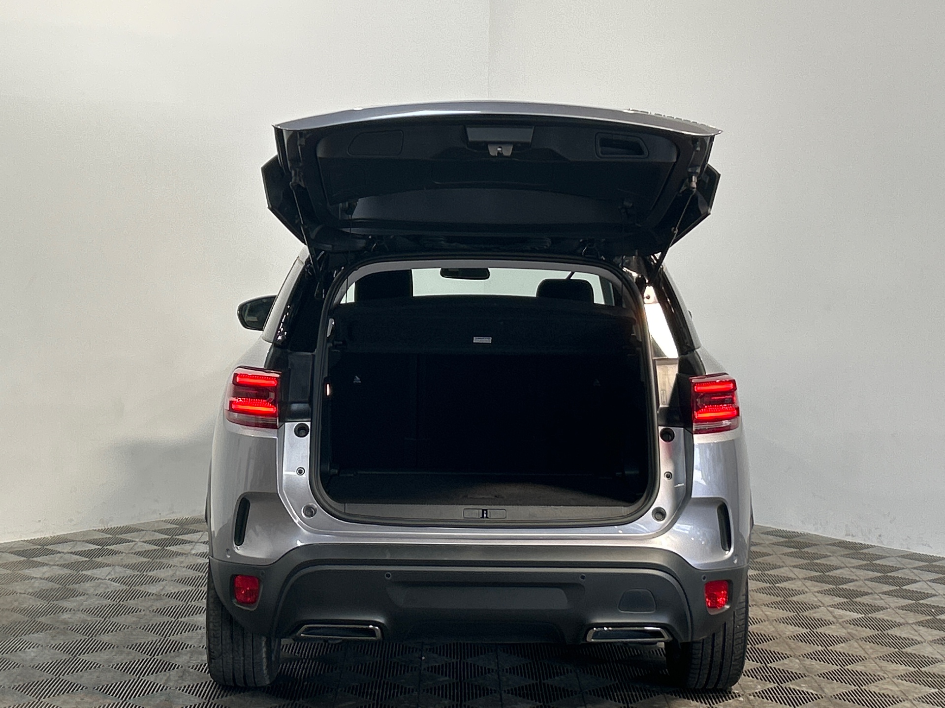Photo 33 du véhicule CITROEN C5 AIRCROSS