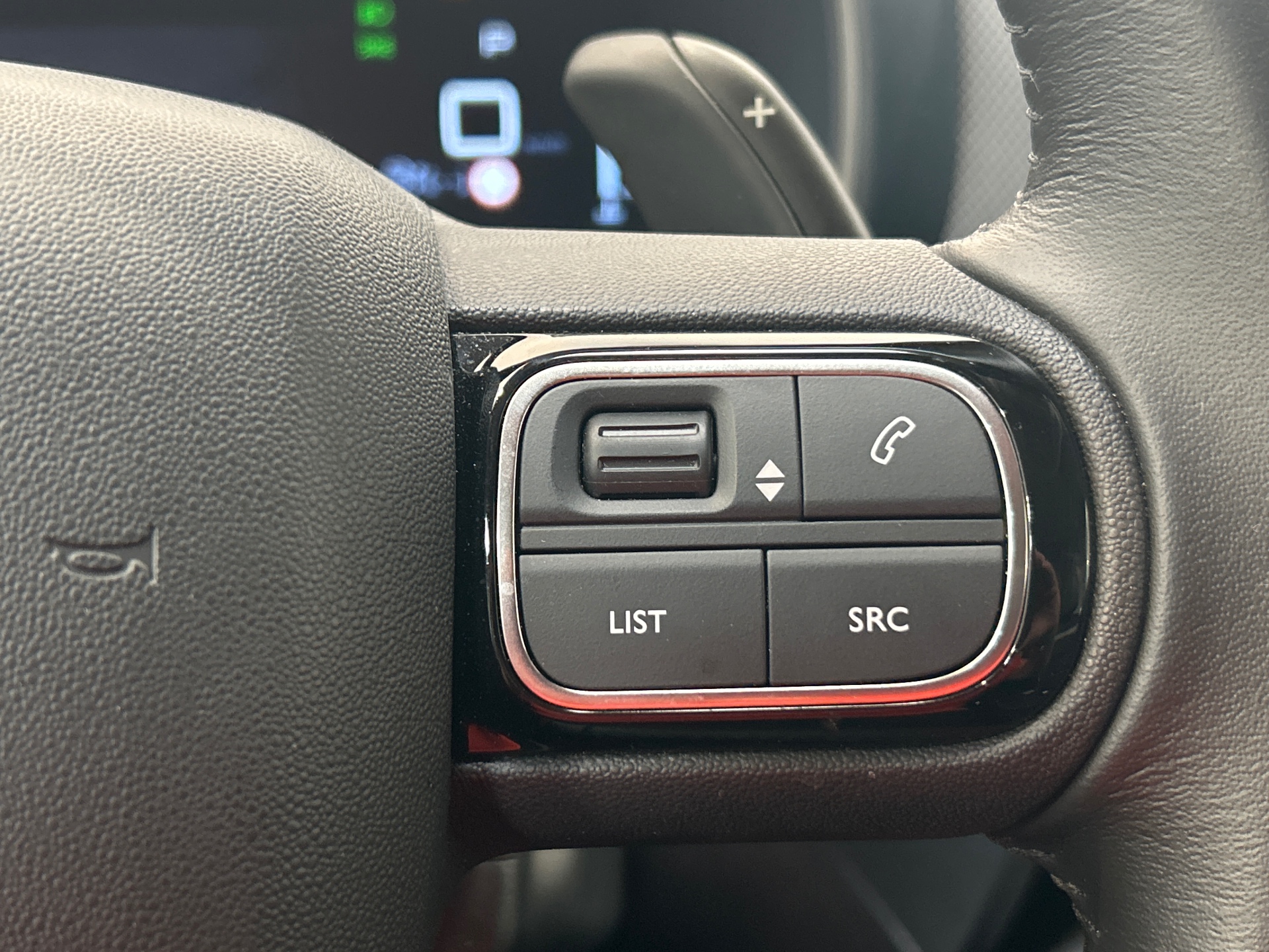 Photo 25 du véhicule CITROEN C5 AIRCROSS