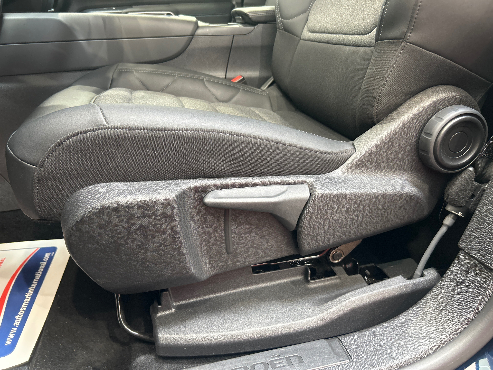 Photo 32 du véhicule CITROEN C5 AIRCROSS