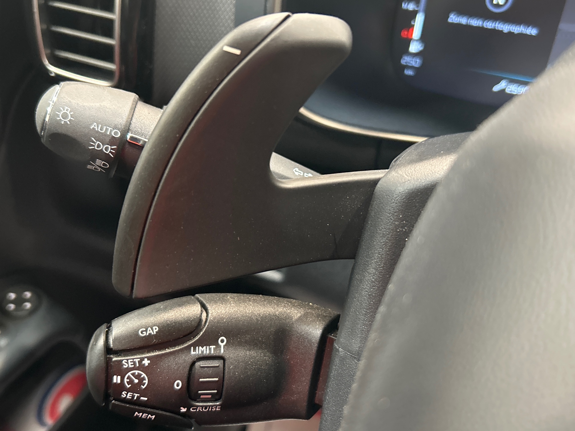 Photo 26 du véhicule CITROEN C5 AIRCROSS