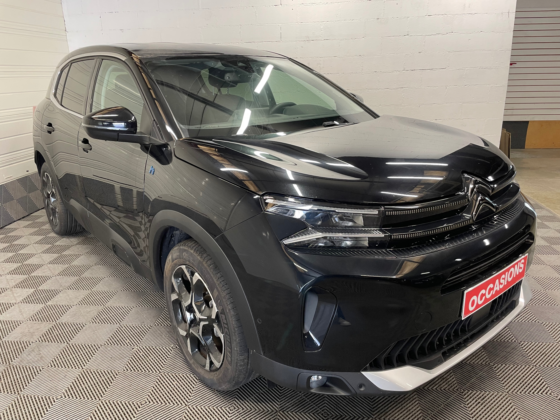 Photo 3 du véhicule CITROEN C5 AIRCROSS