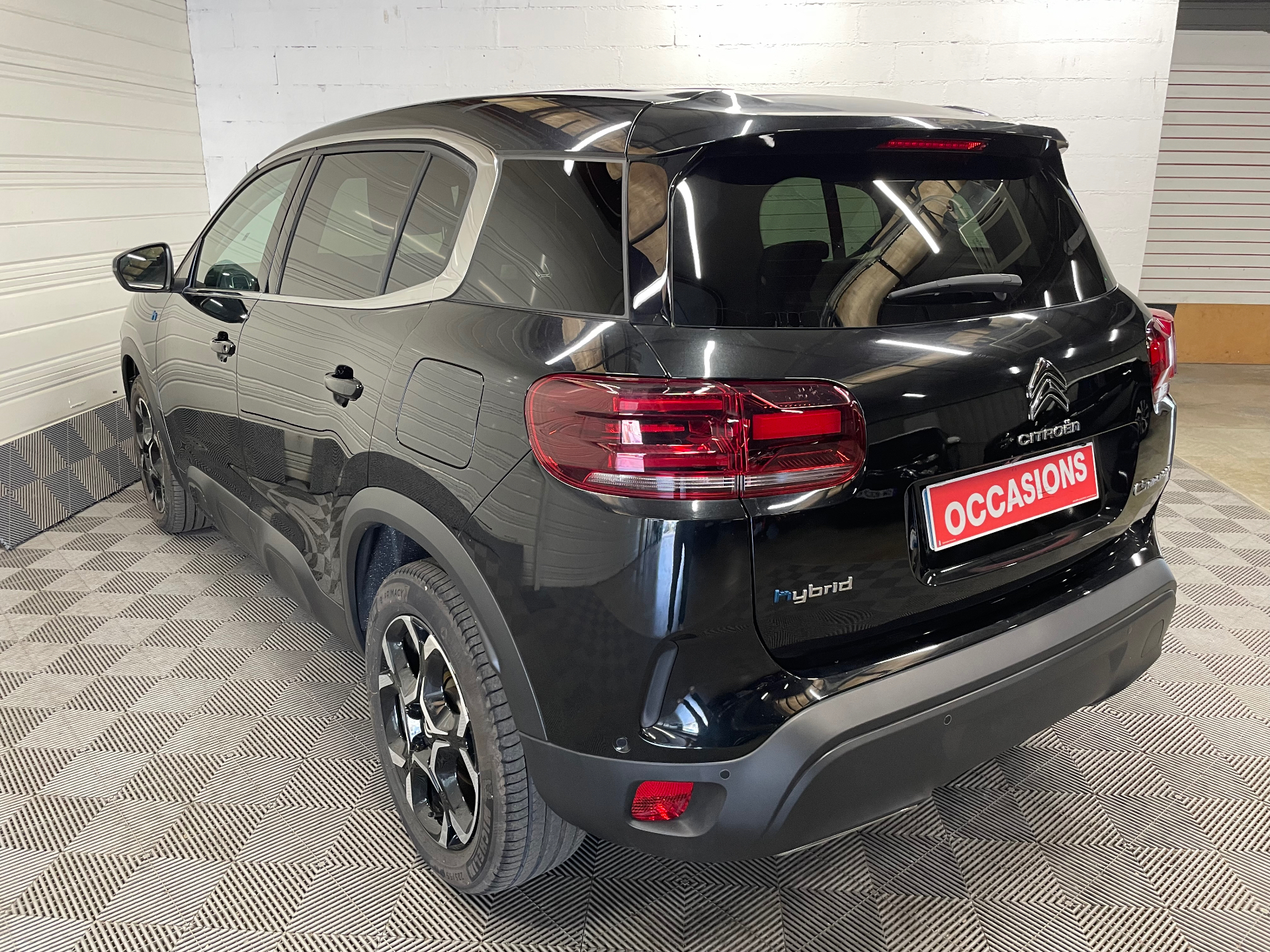 Photo 6 du véhicule CITROEN C5 AIRCROSS
