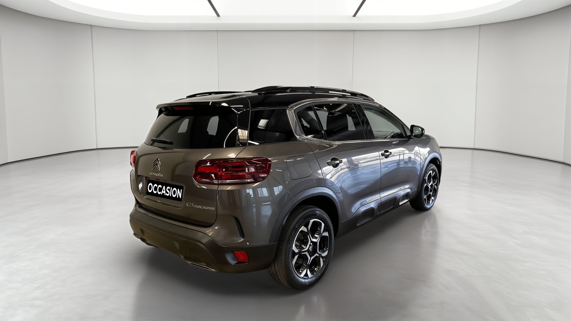 Photo 6 du véhicule CITROEN C5 AIRCROSS