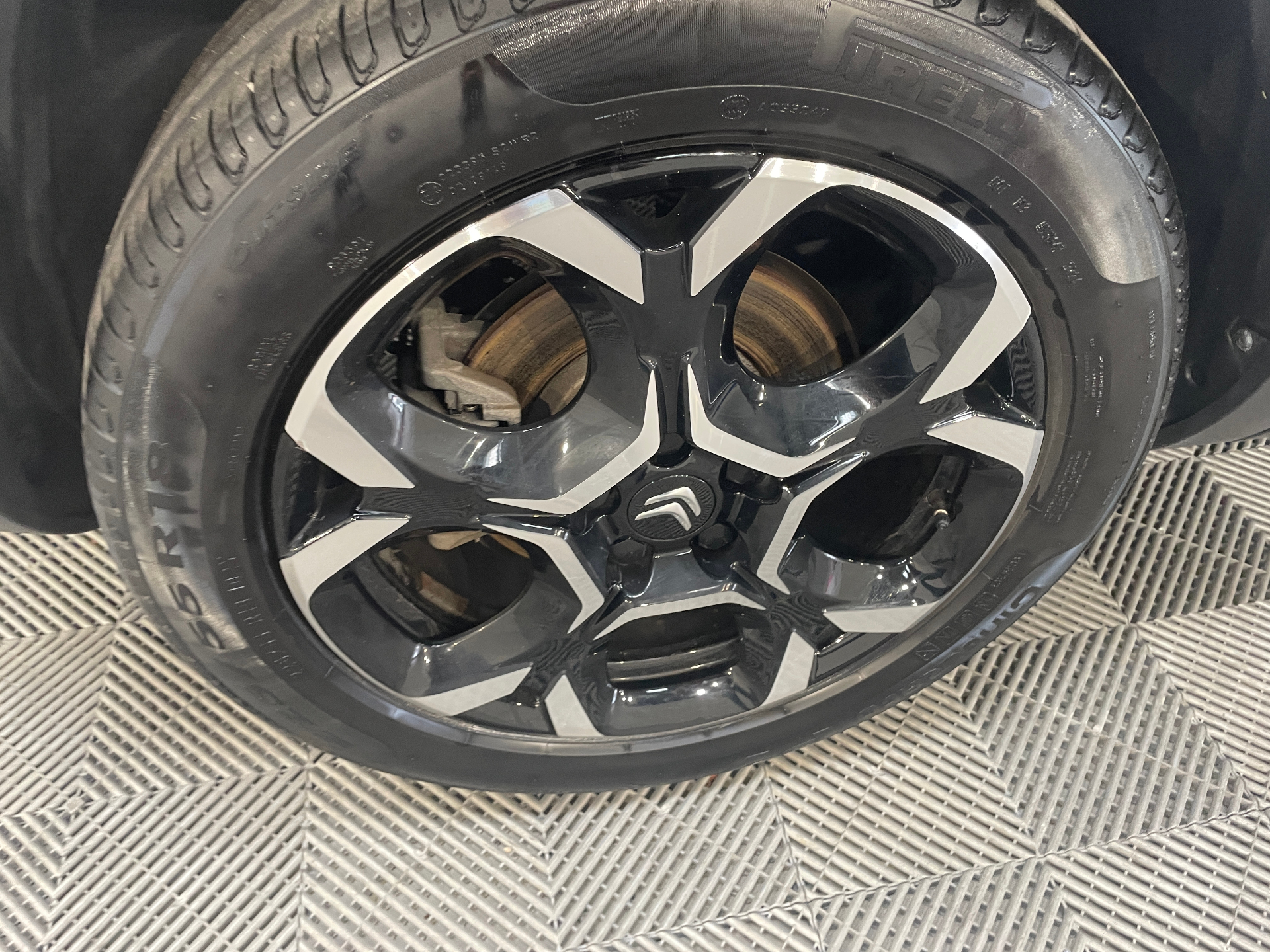 Photo 39 du véhicule CITROEN C5 AIRCROSS