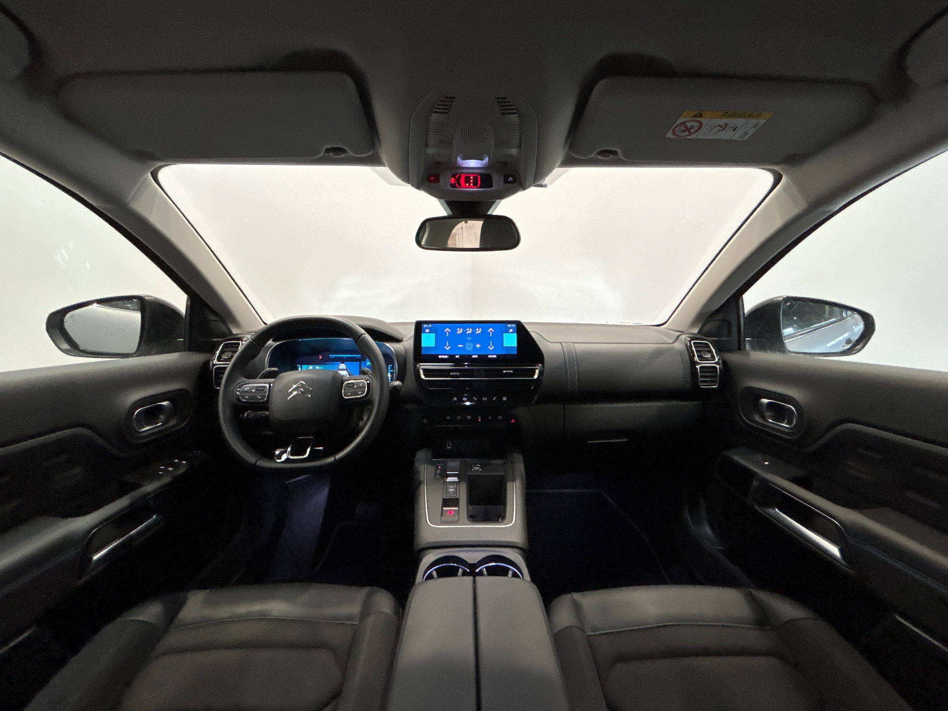 Photo 31 du véhicule CITROEN C5 AIRCROSS