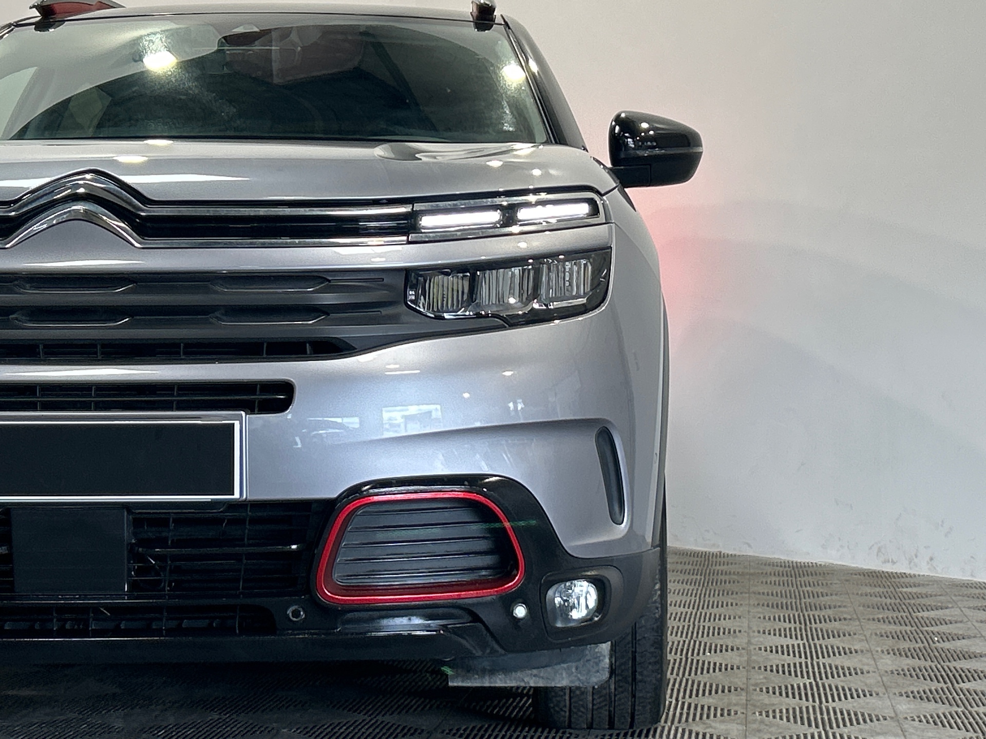 Photo 6 du véhicule CITROEN C5 AIRCROSS