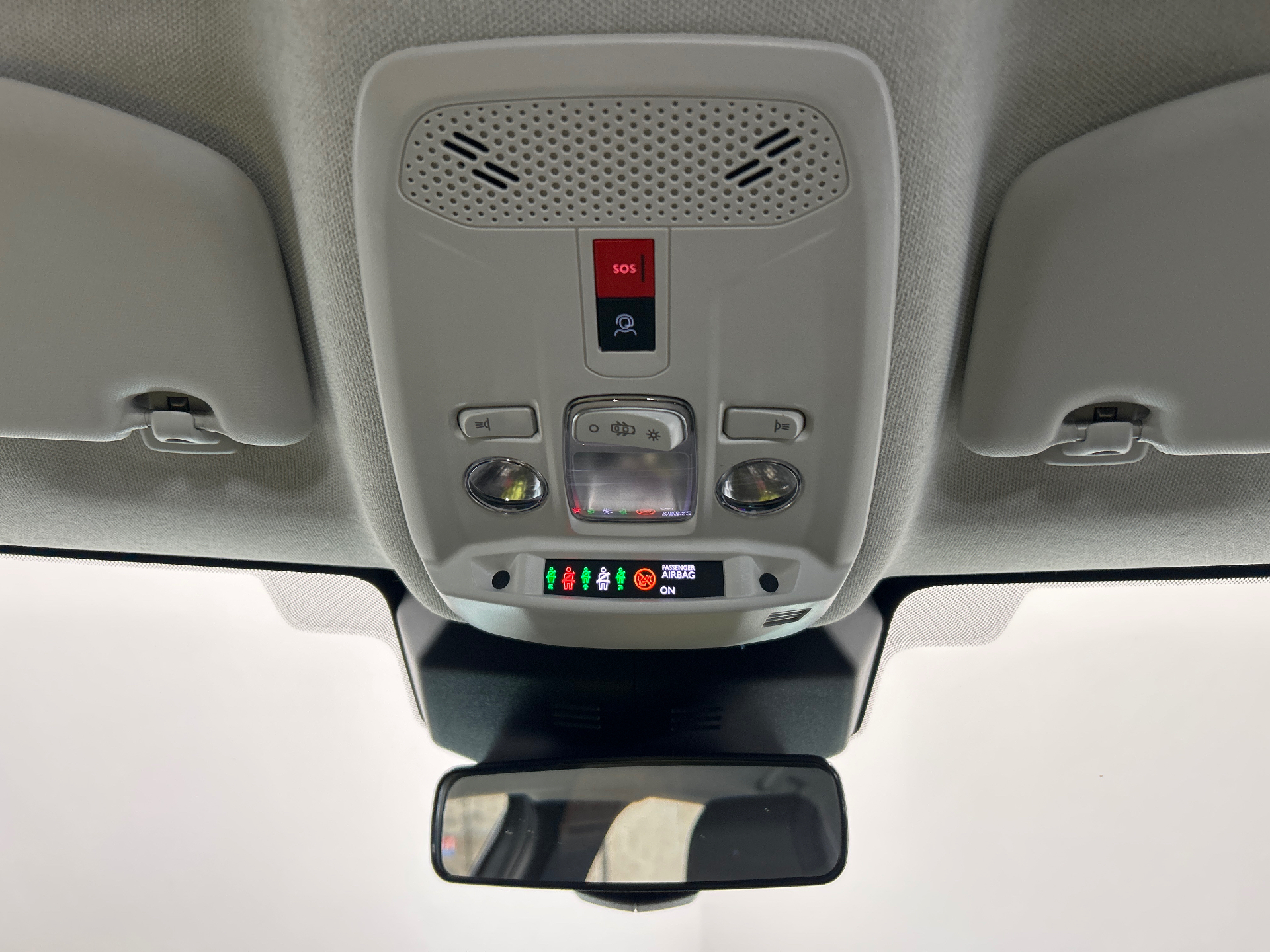 Photo 21 du véhicule CITROEN C4