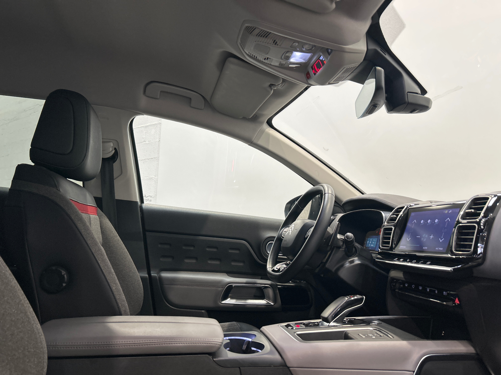 Photo 20 du véhicule CITROEN C5 AIRCROSS
