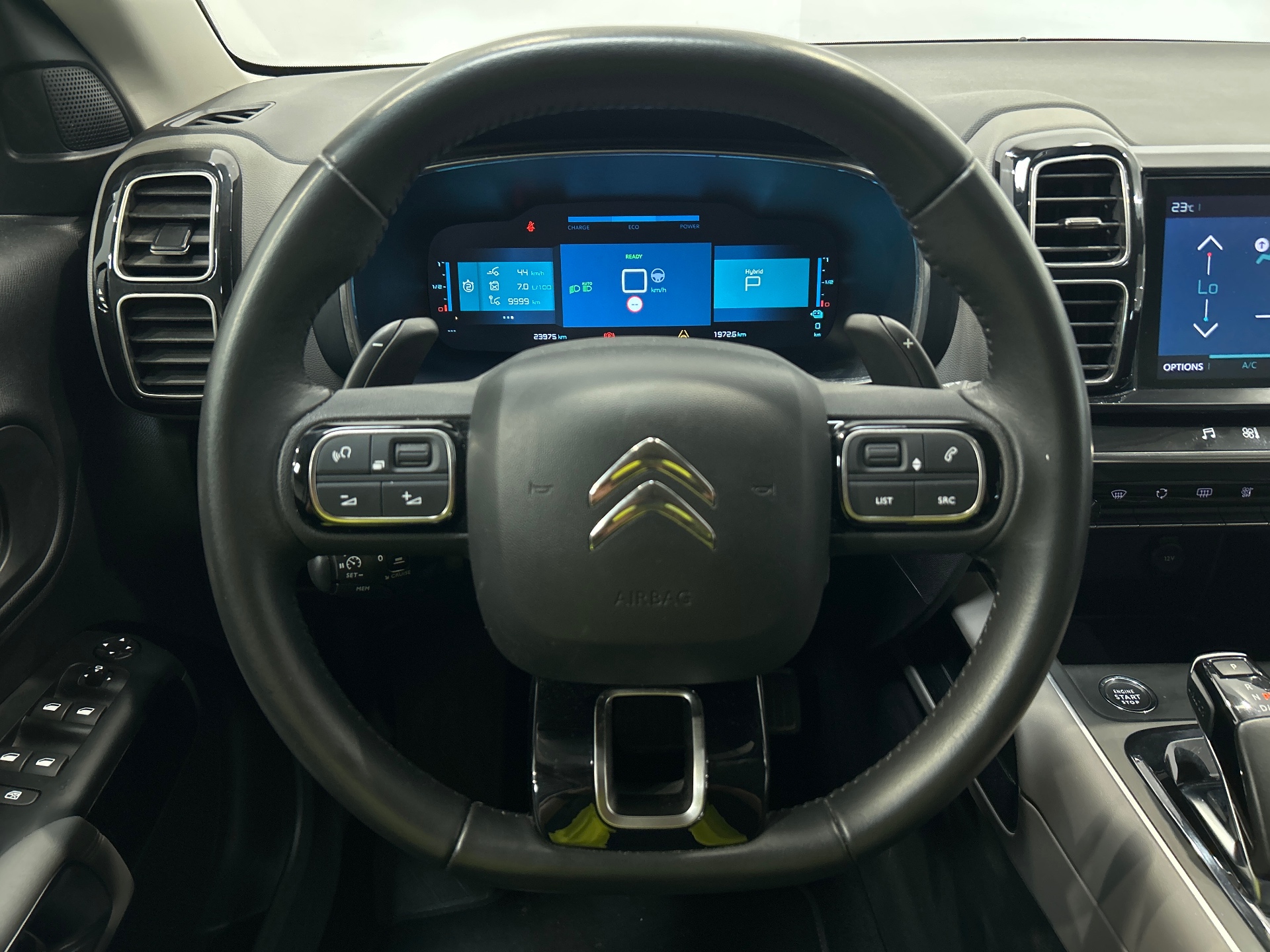 Photo 11 du véhicule CITROEN C5 AIRCROSS