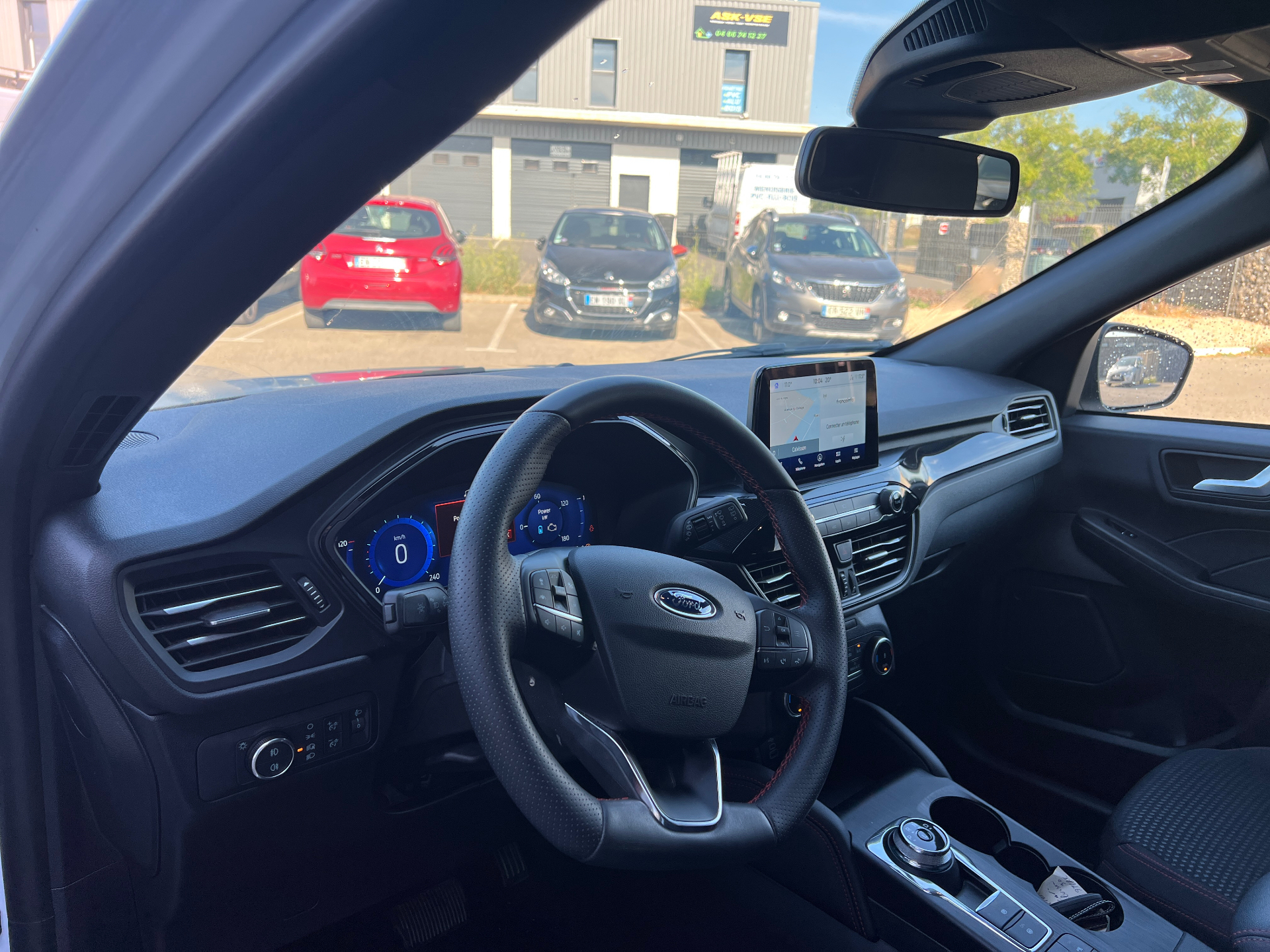 FORD KUGA 2024 — photo 6