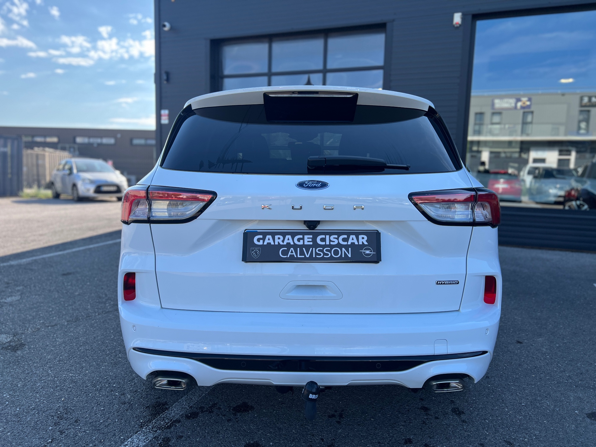 FORD KUGA 2024 — photo 3