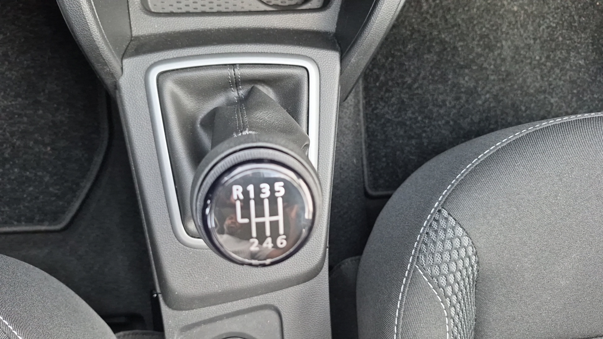 Photo 21 du véhicule DACIA DUSTER