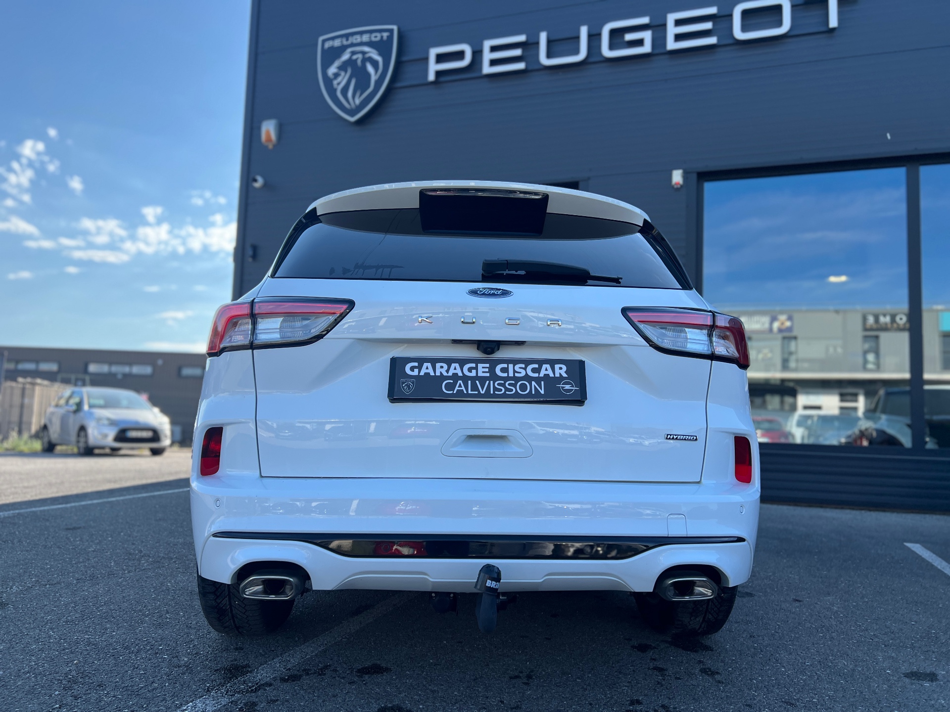 FORD KUGA 2024 — photo 4