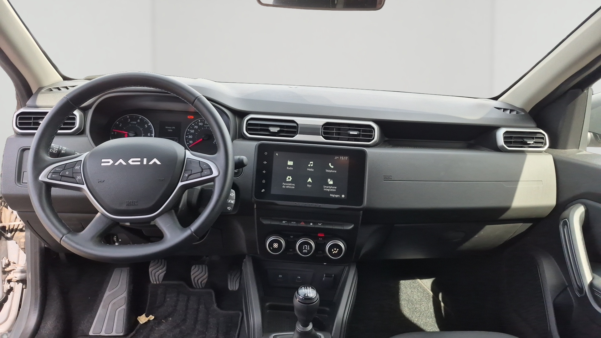 Photo 9 du véhicule DACIA DUSTER