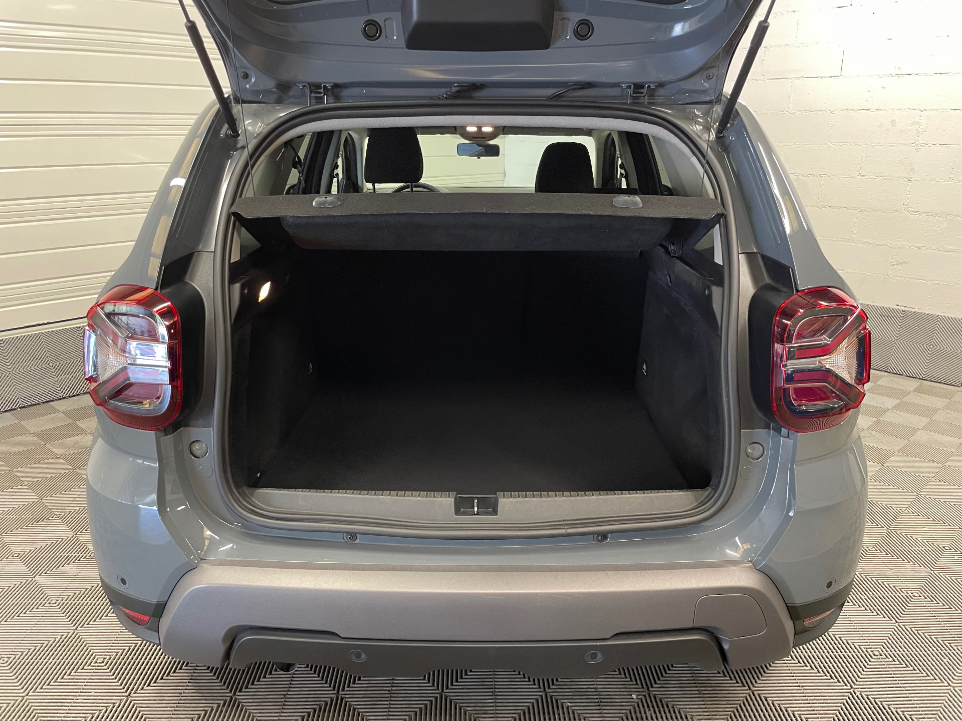 Photo 12 du véhicule DACIA DUSTER
