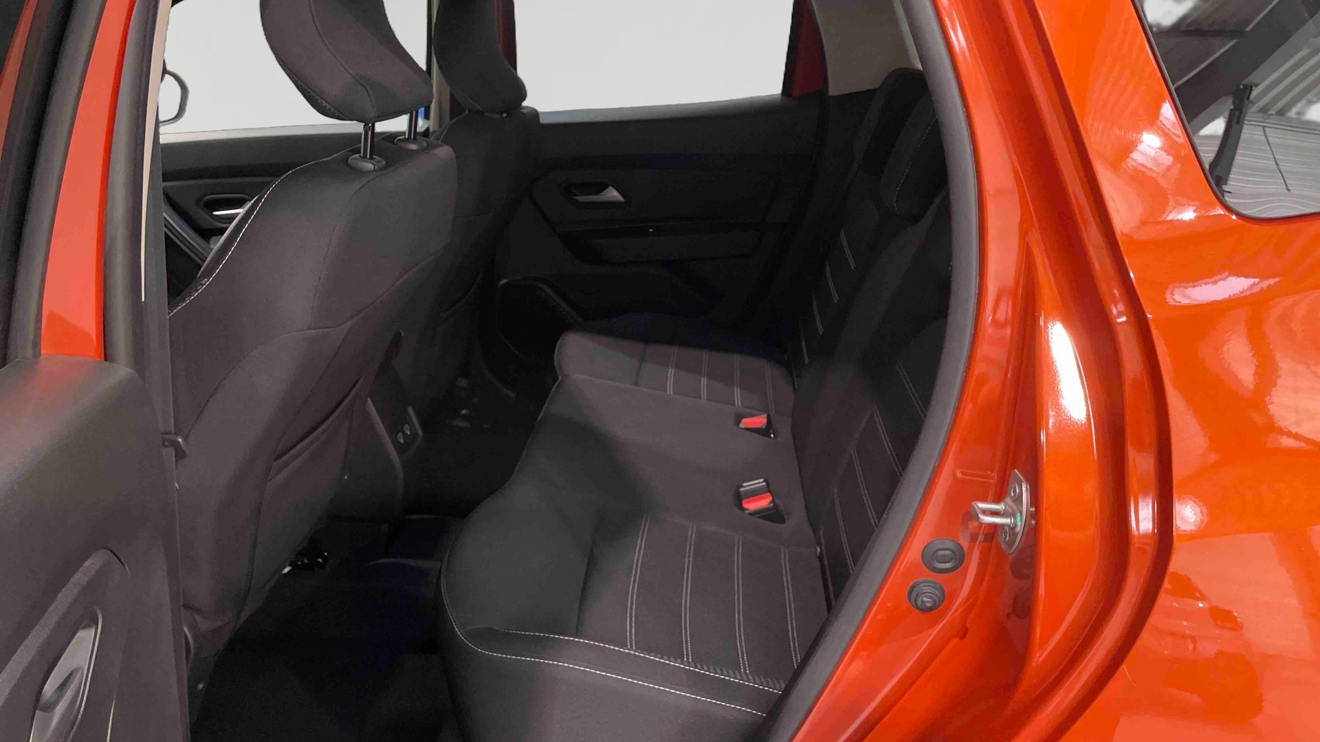 Photo 11 du véhicule DACIA DUSTER