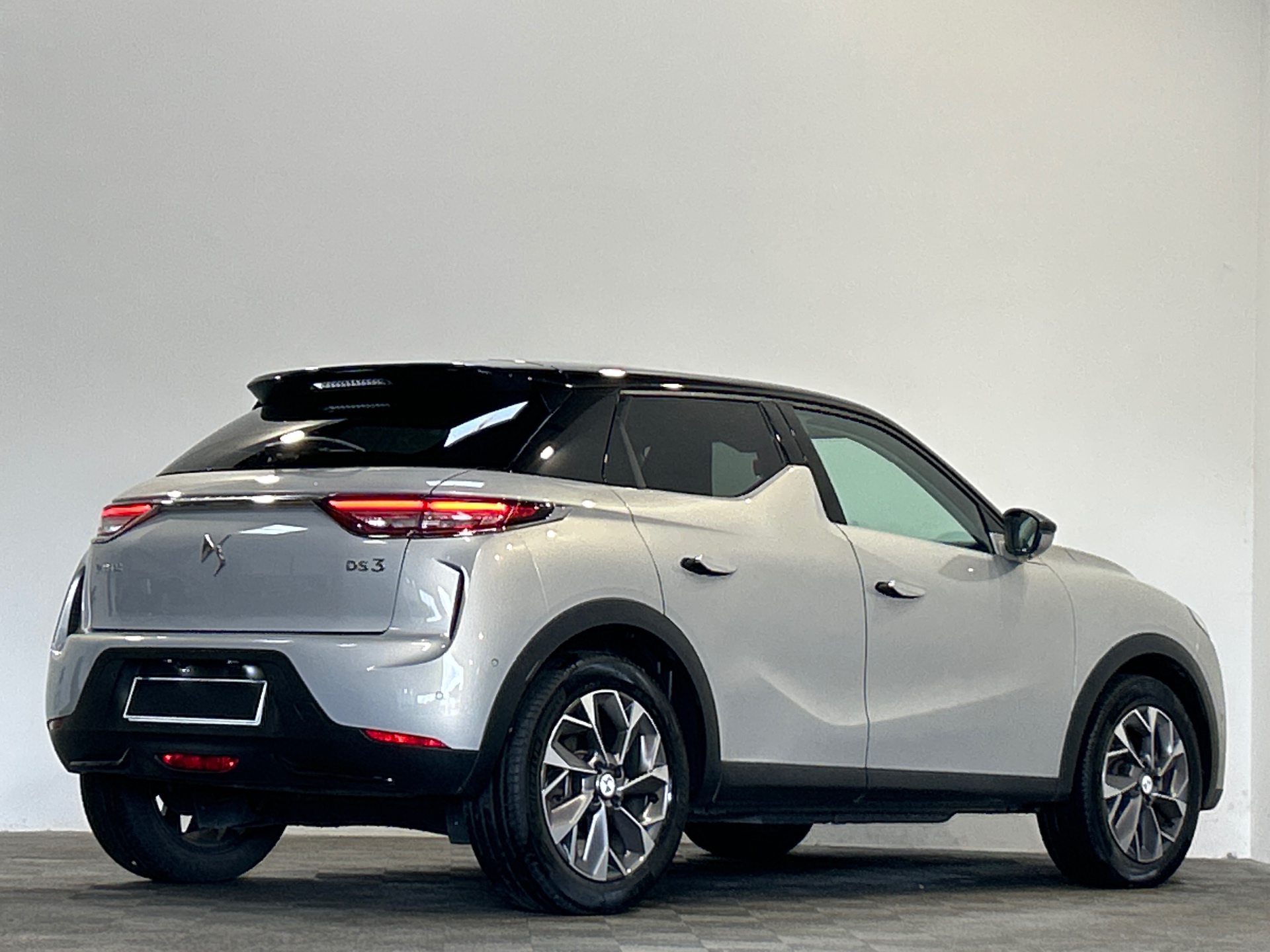 Photo 3 du véhicule DS DS 3 CROSSBACK