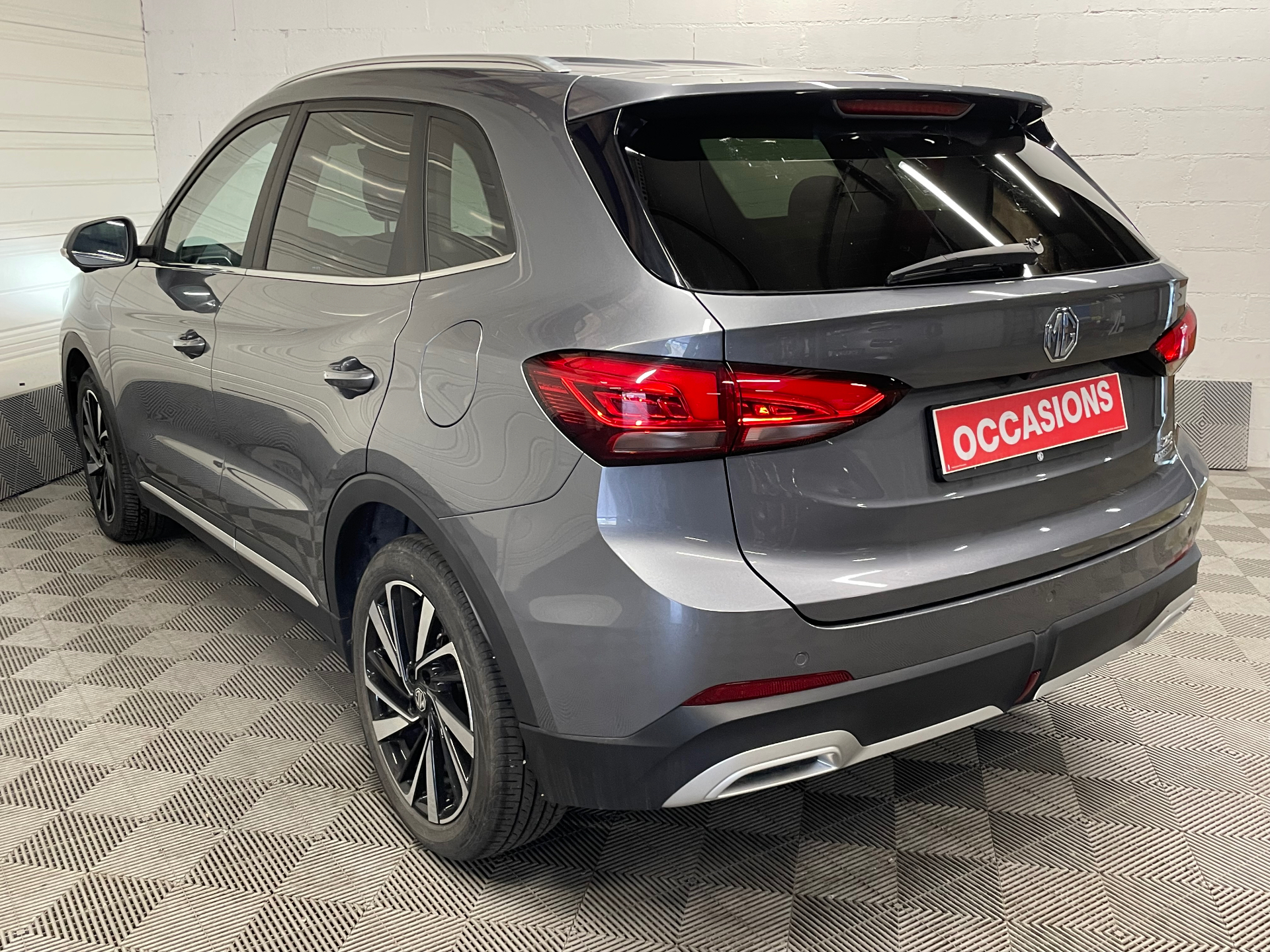 Photo 8 du véhicule MG ZS