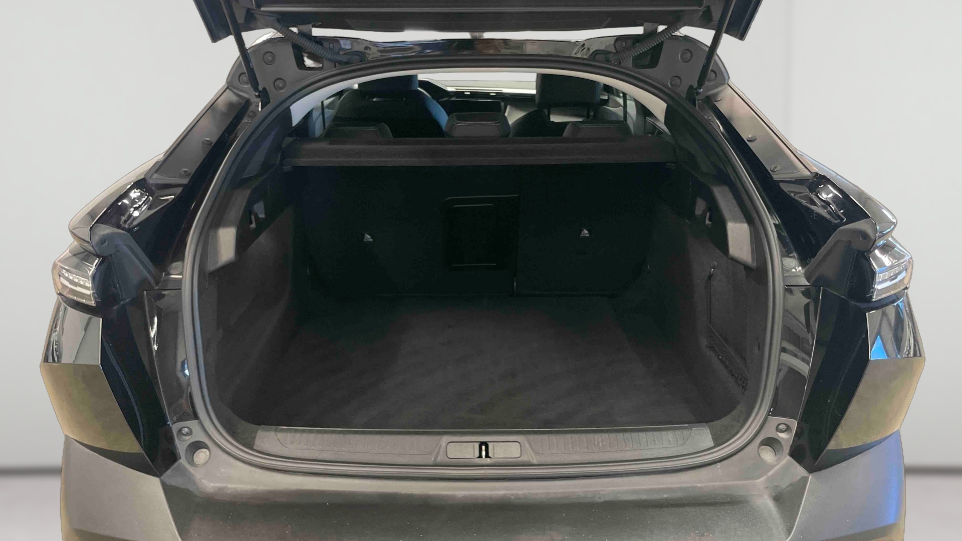 Photo 7 du véhicule PEUGEOT 408
