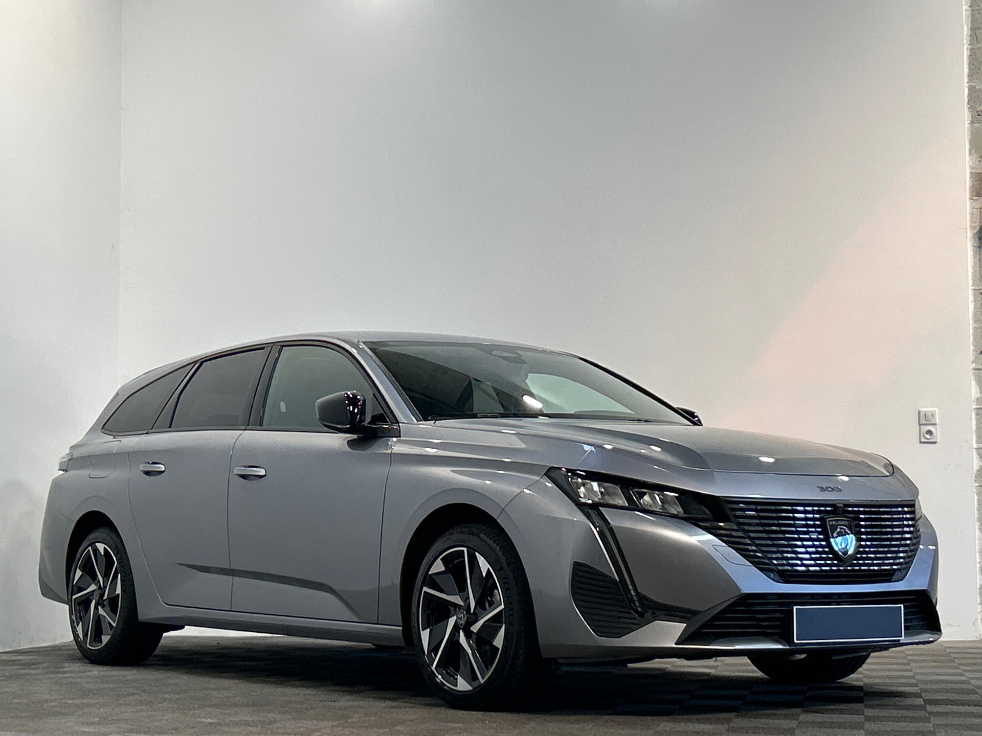 Photo 2 du véhicule PEUGEOT 308 SW