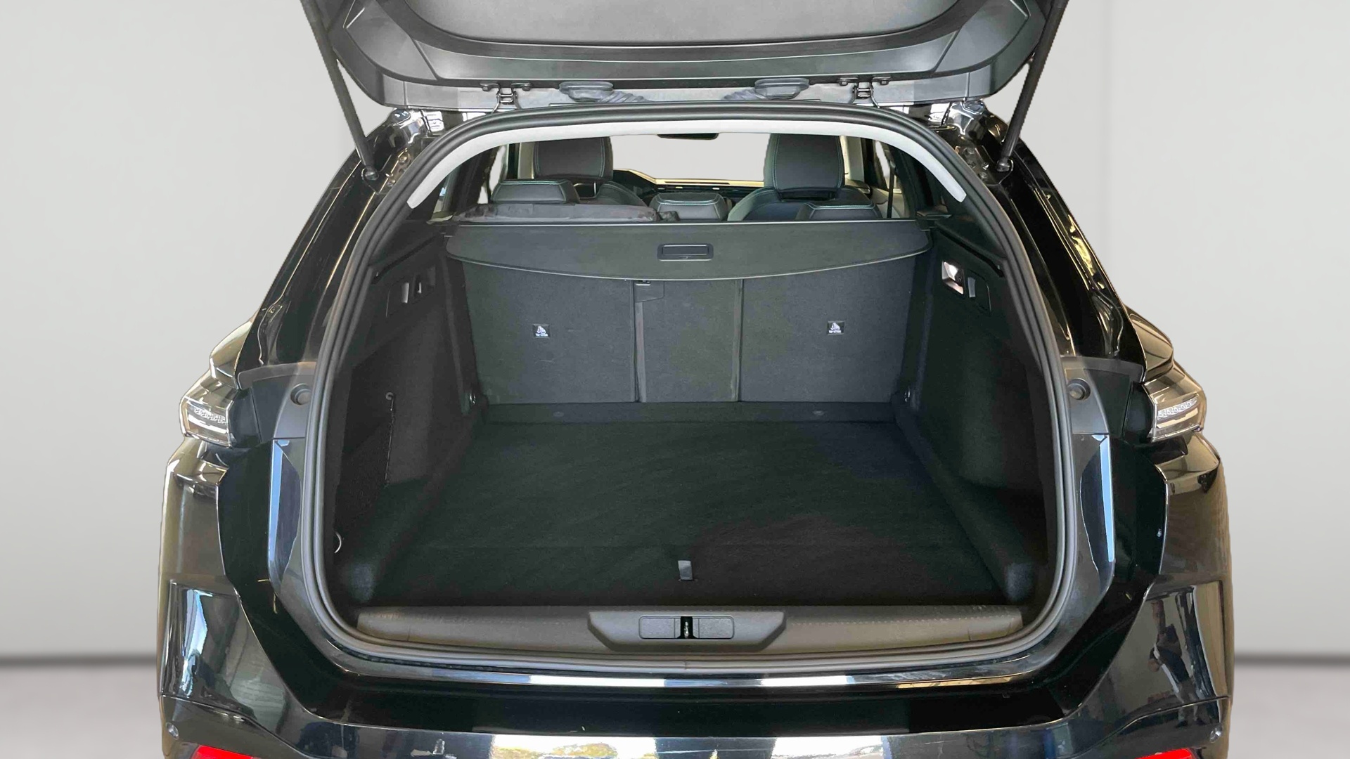 Photo 7 du véhicule PEUGEOT 308 SW