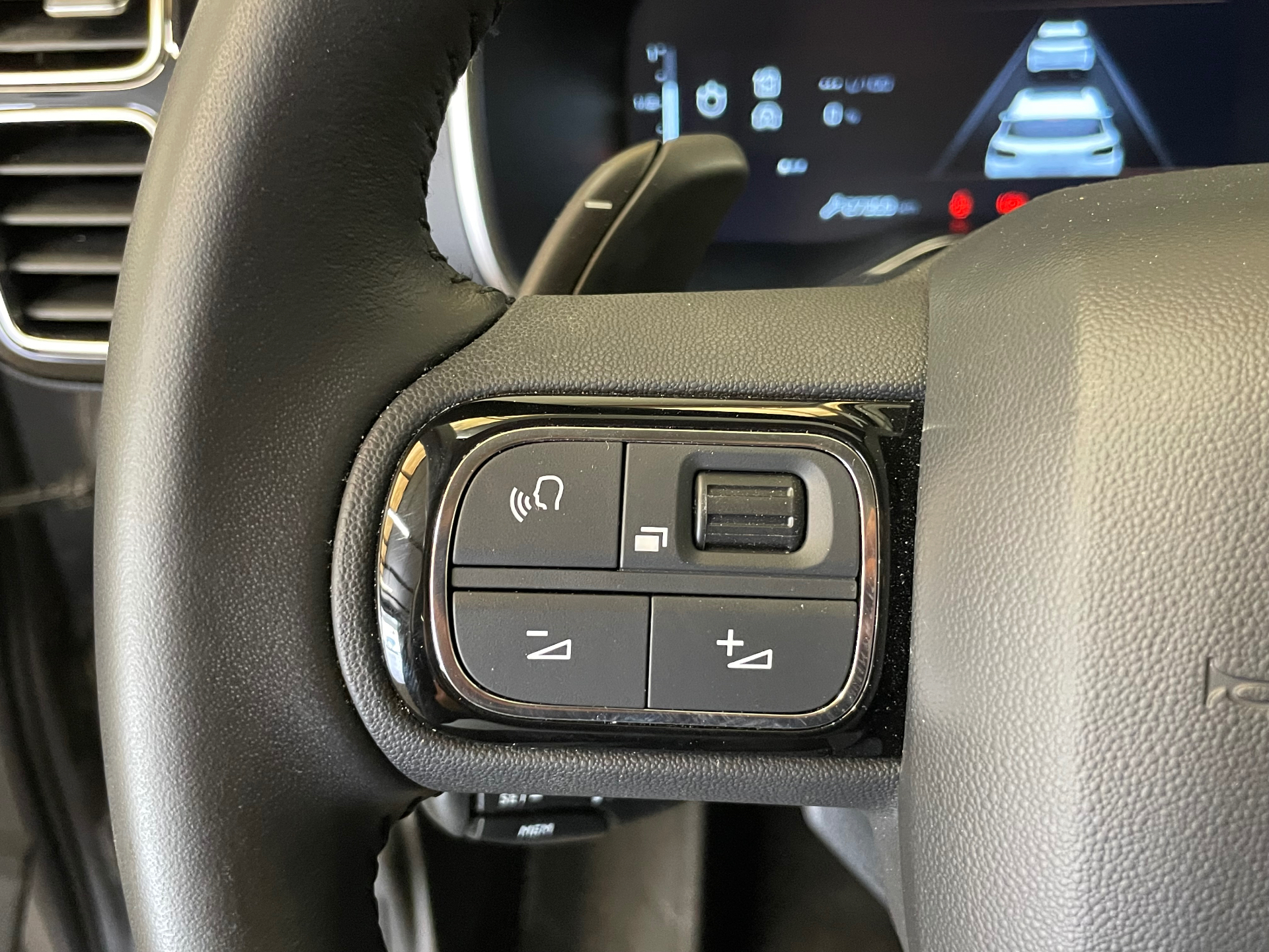 Photo 13 du véhicule CITROEN C5 AIRCROSS