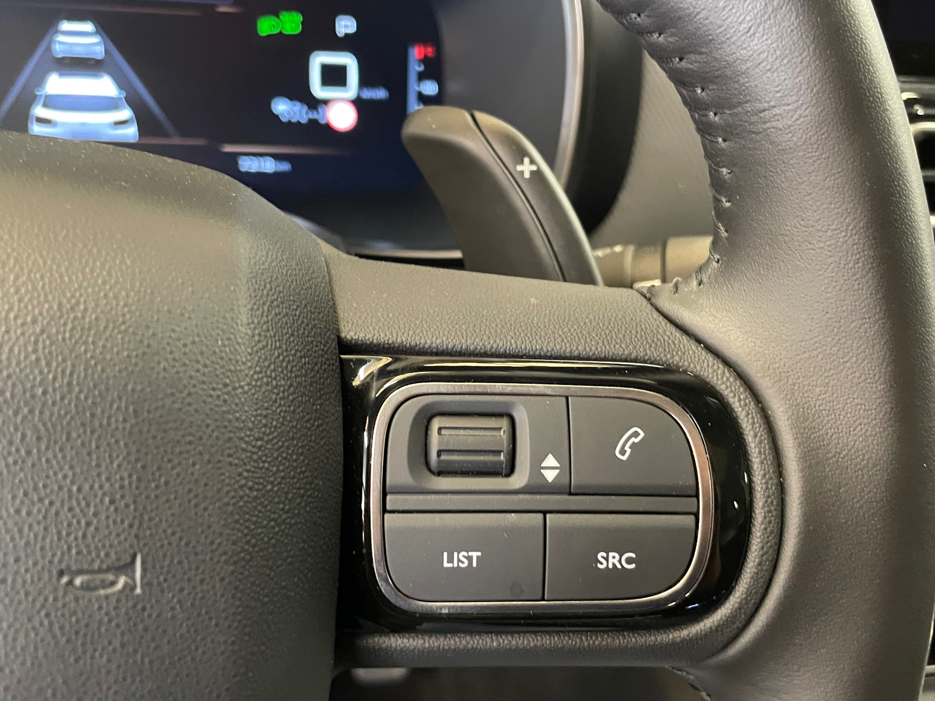 Photo 14 du véhicule CITROEN C5 AIRCROSS