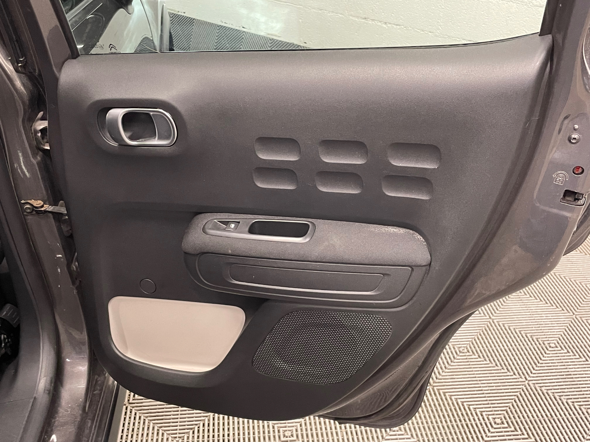 Photo 29 du véhicule CITROEN C3