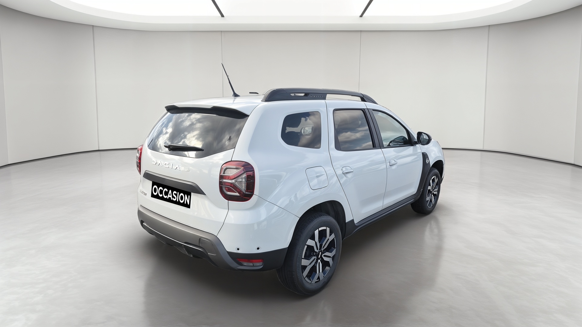 Photo 6 du véhicule DACIA DUSTER