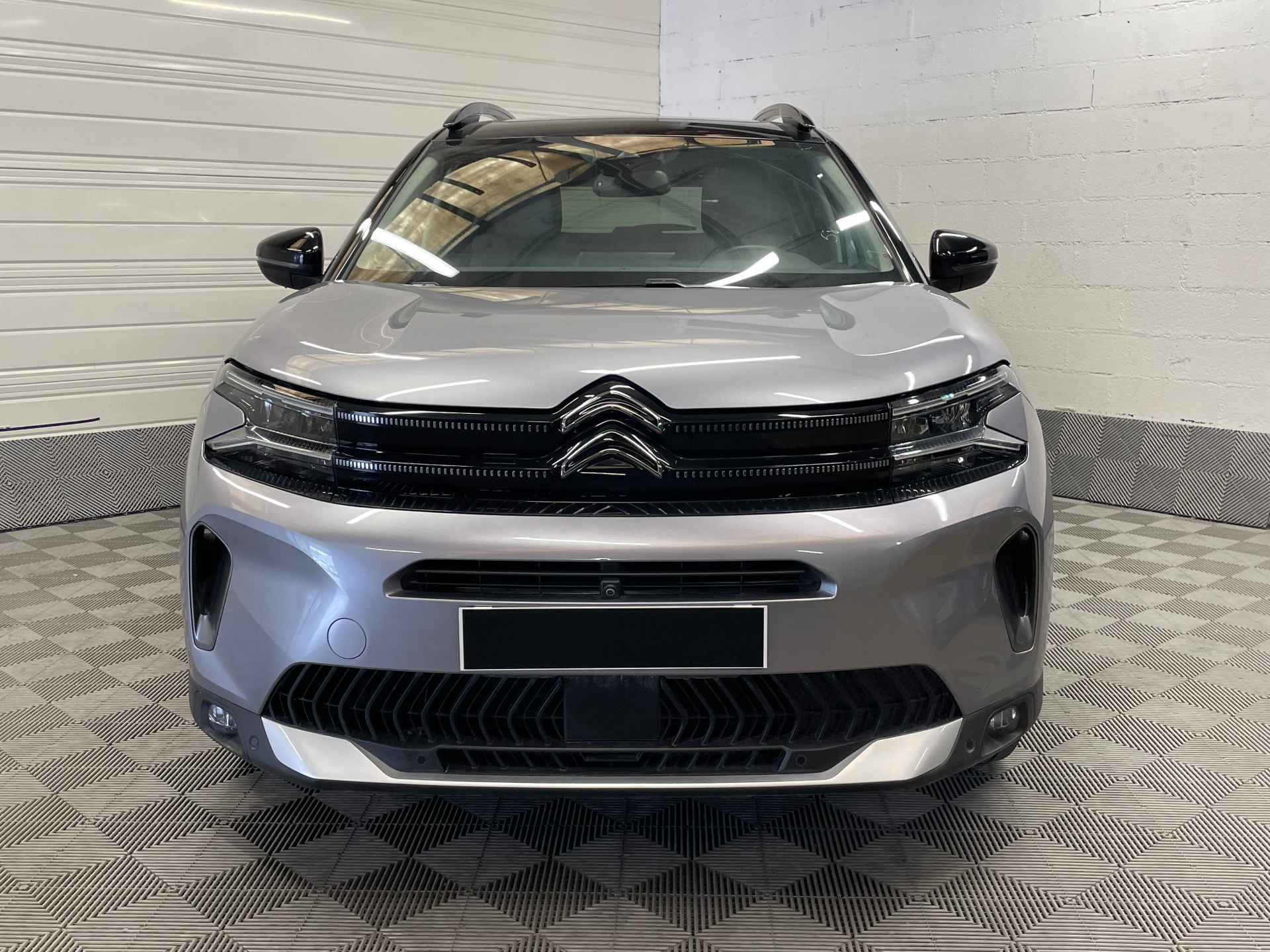 Photo 2 du véhicule CITROEN C5 AIRCROSS