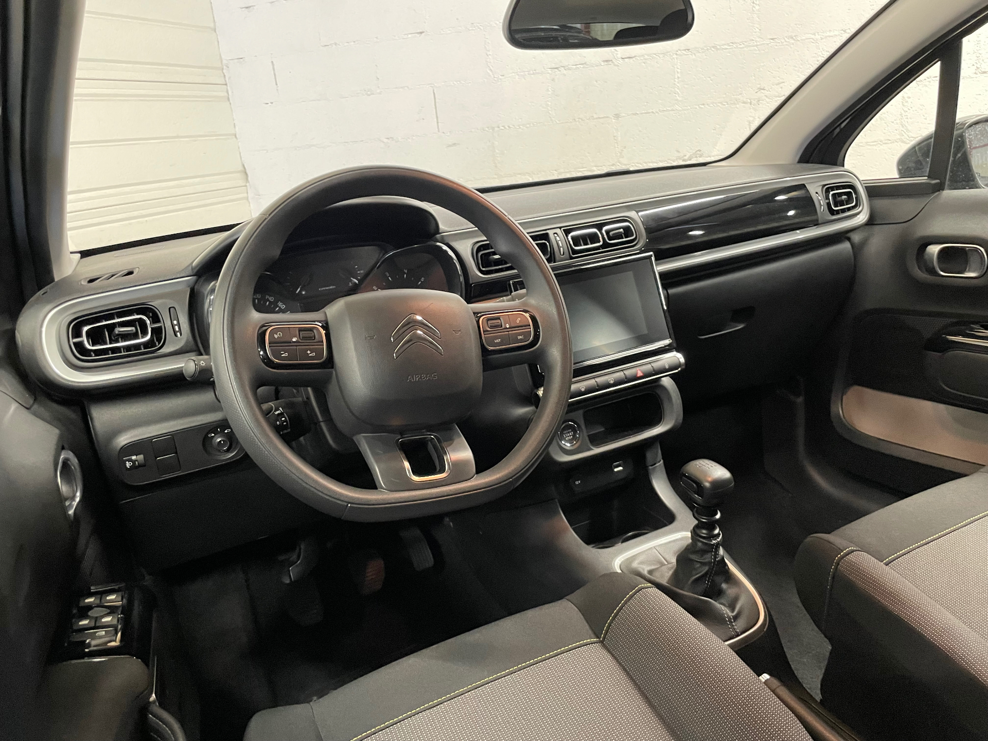 Photo 13 du véhicule CITROEN C3