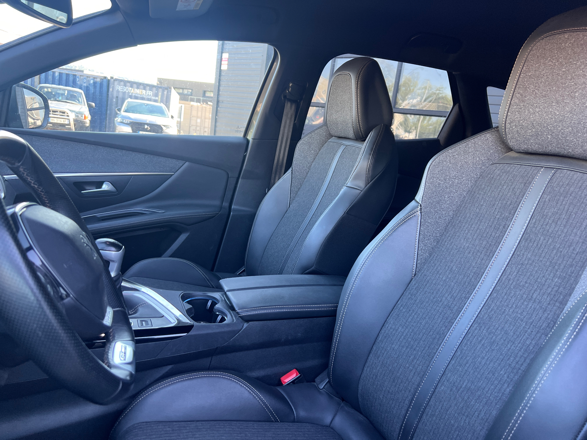 PEUGEOT 3008 2020 — photo 15